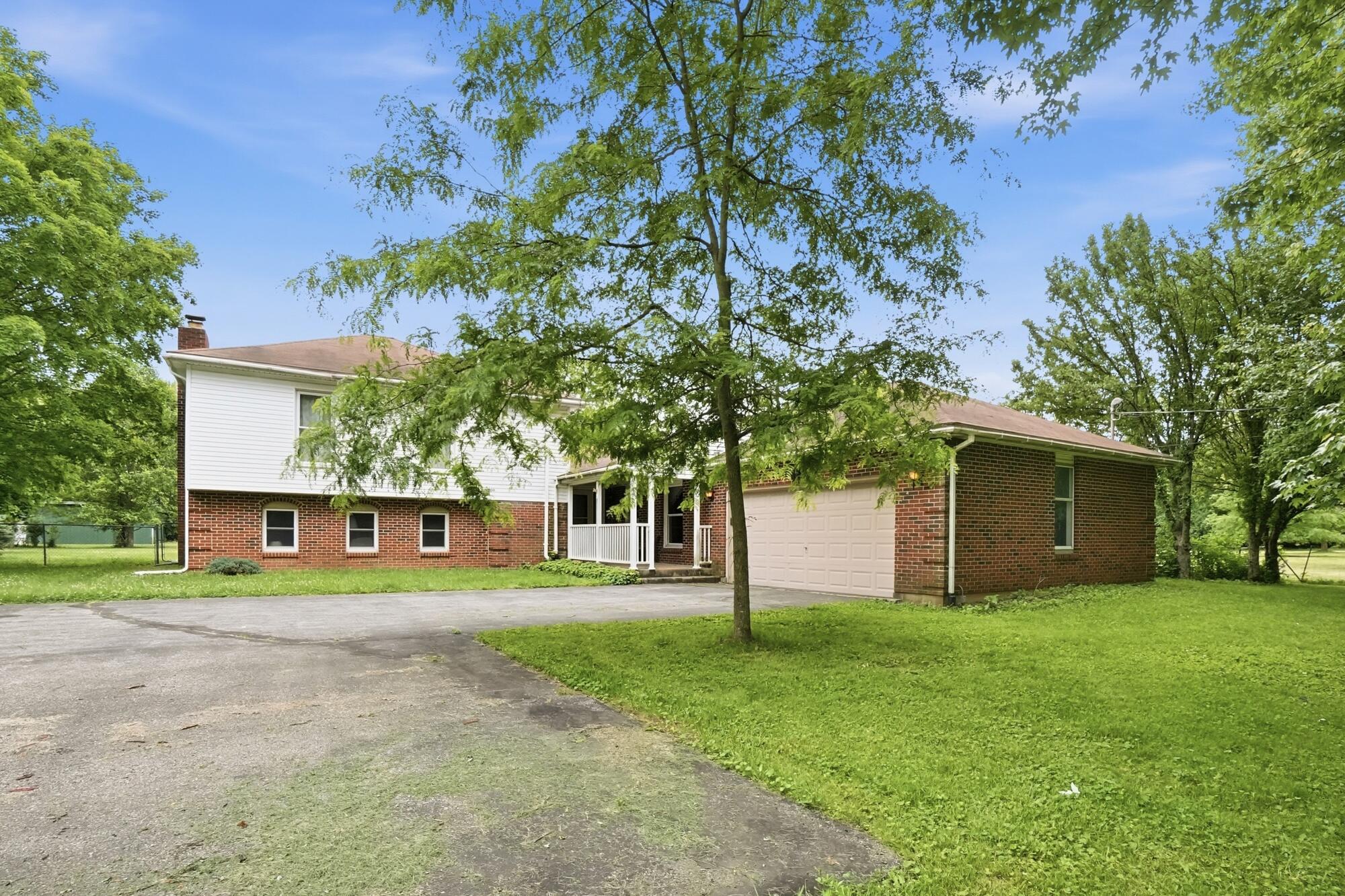 5844 Morris Road, Springfield, Ohio 45502