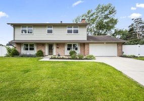 258 Tetbury Road, Troy, Ohio 45373, 4 Bedrooms Bedrooms, ,2 BathroomsBathrooms,Residential,For Sale,Tetbury,1046069