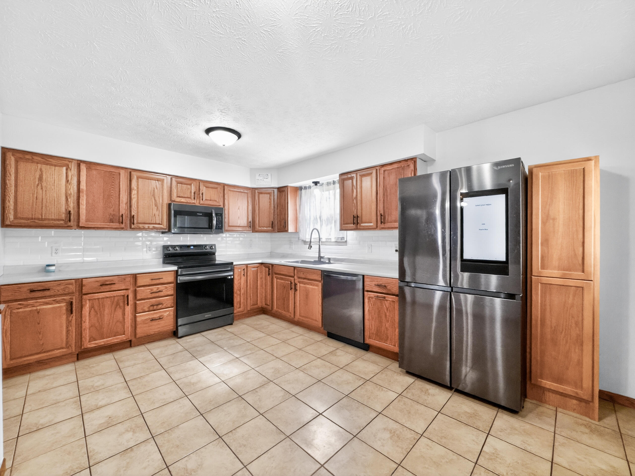 1018 Riverbend Boulevard, Sidney, Ohio 45365