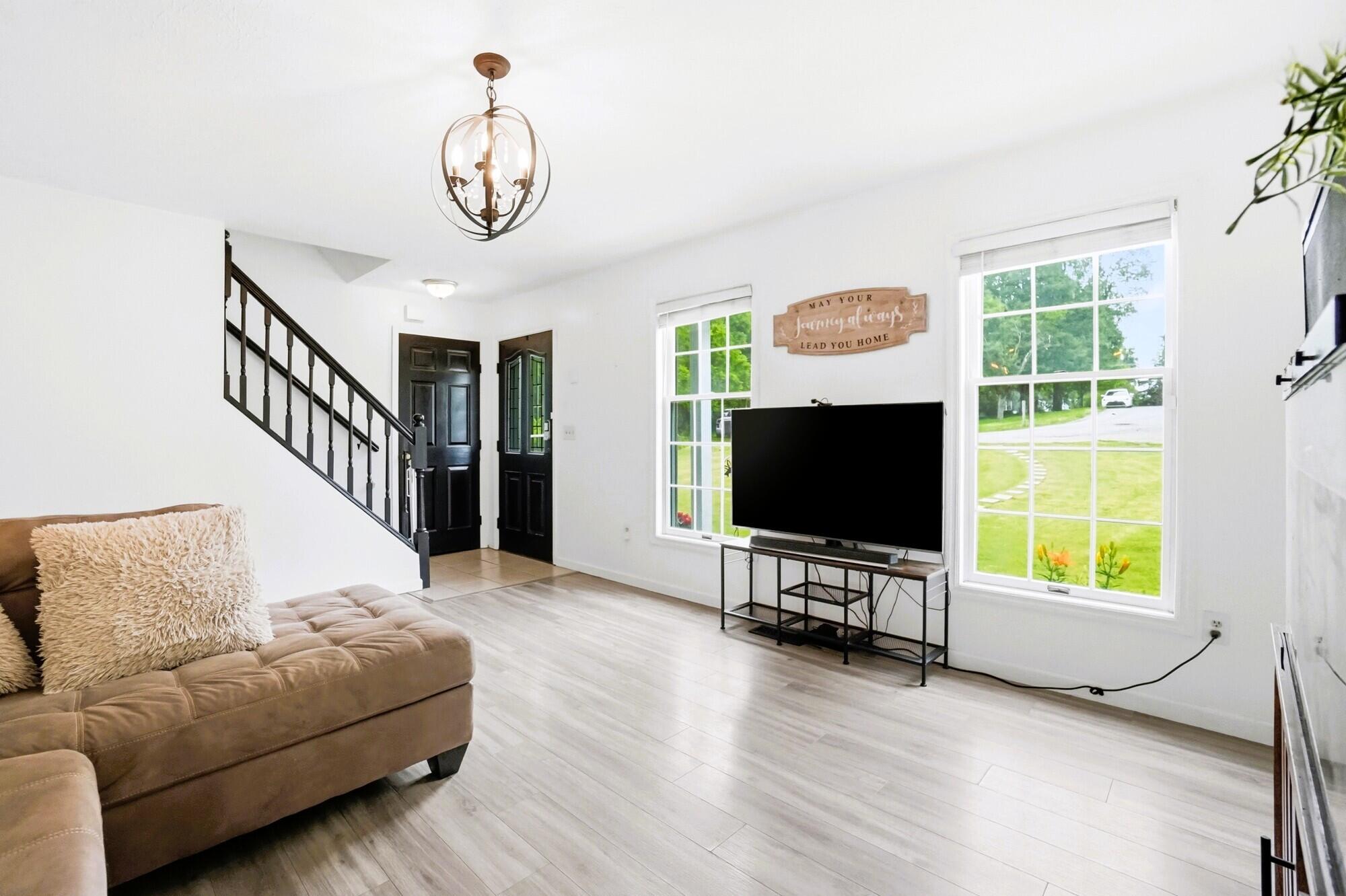 198 Downey Drive, Springfield, Ohio 45504