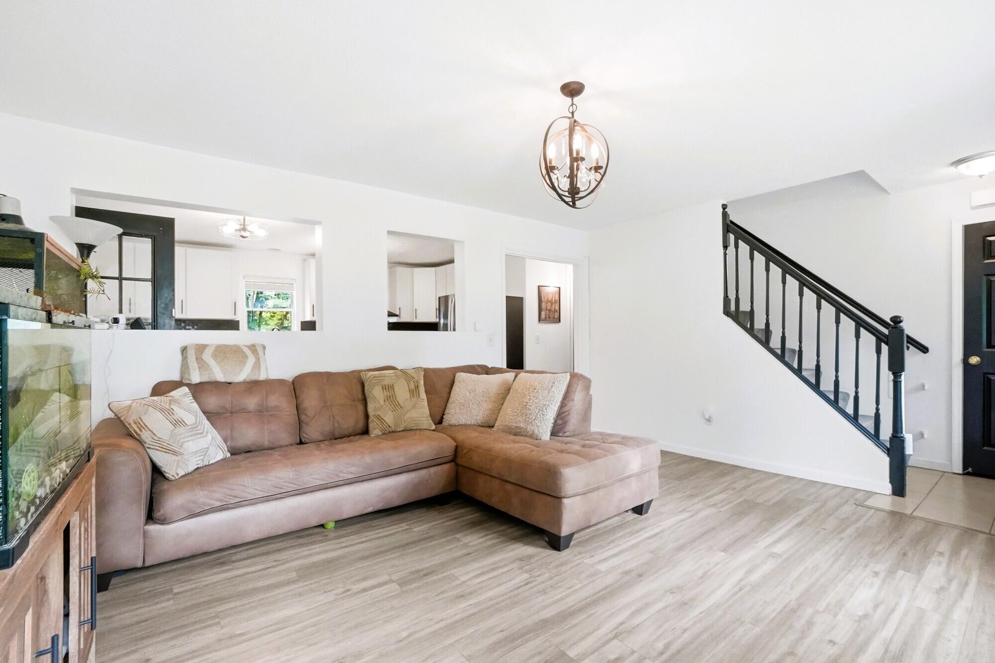 198 Downey Drive, Springfield, Ohio 45504