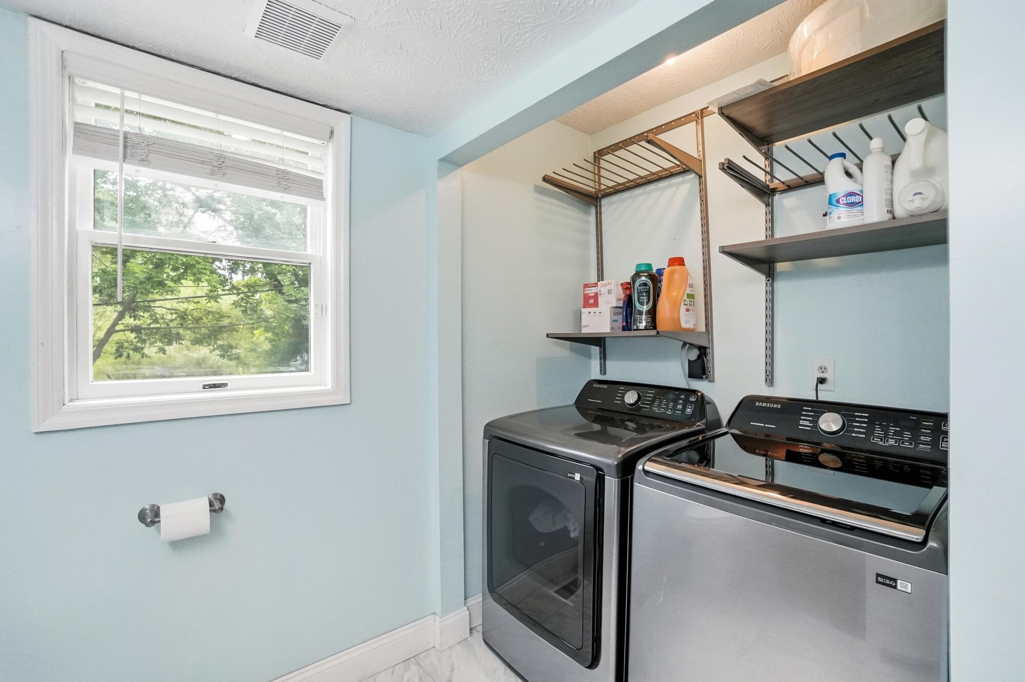 198 Downey Drive, Springfield, Ohio 45504