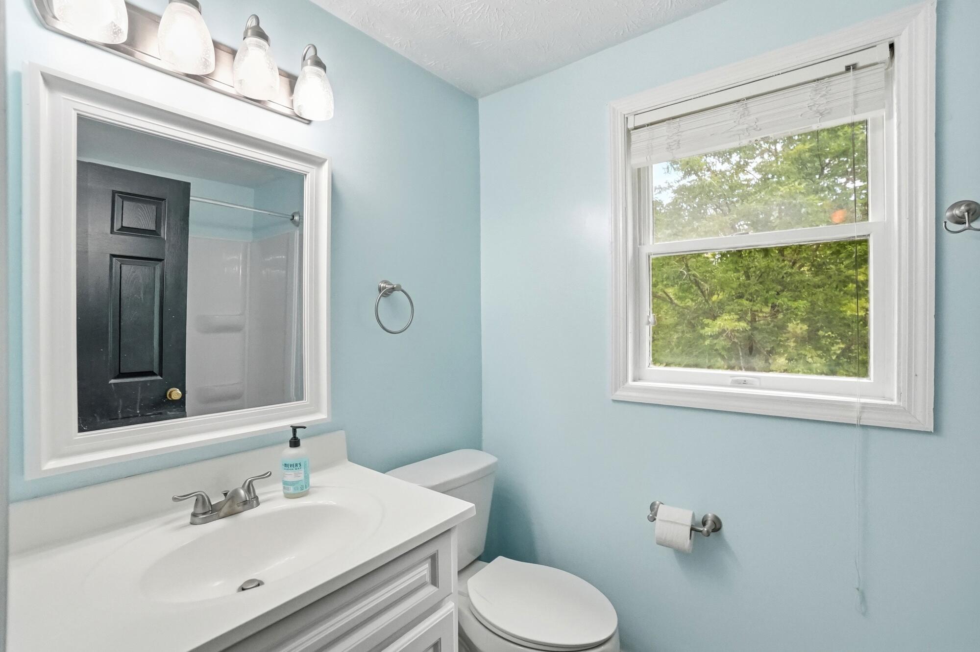 198 Downey Drive, Springfield, Ohio 45504