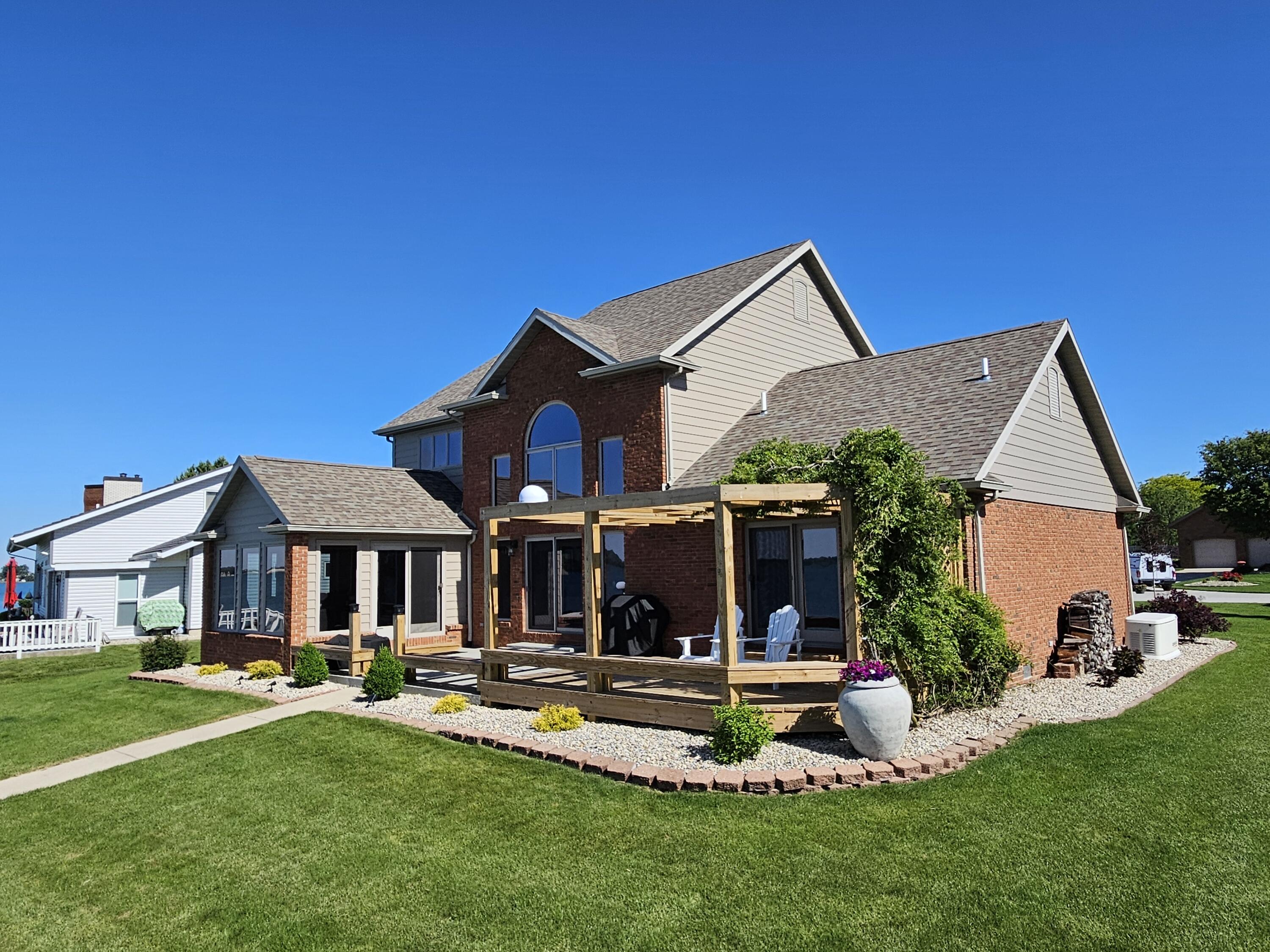 214 Mariners Point Drive, Celina, Ohio 45822