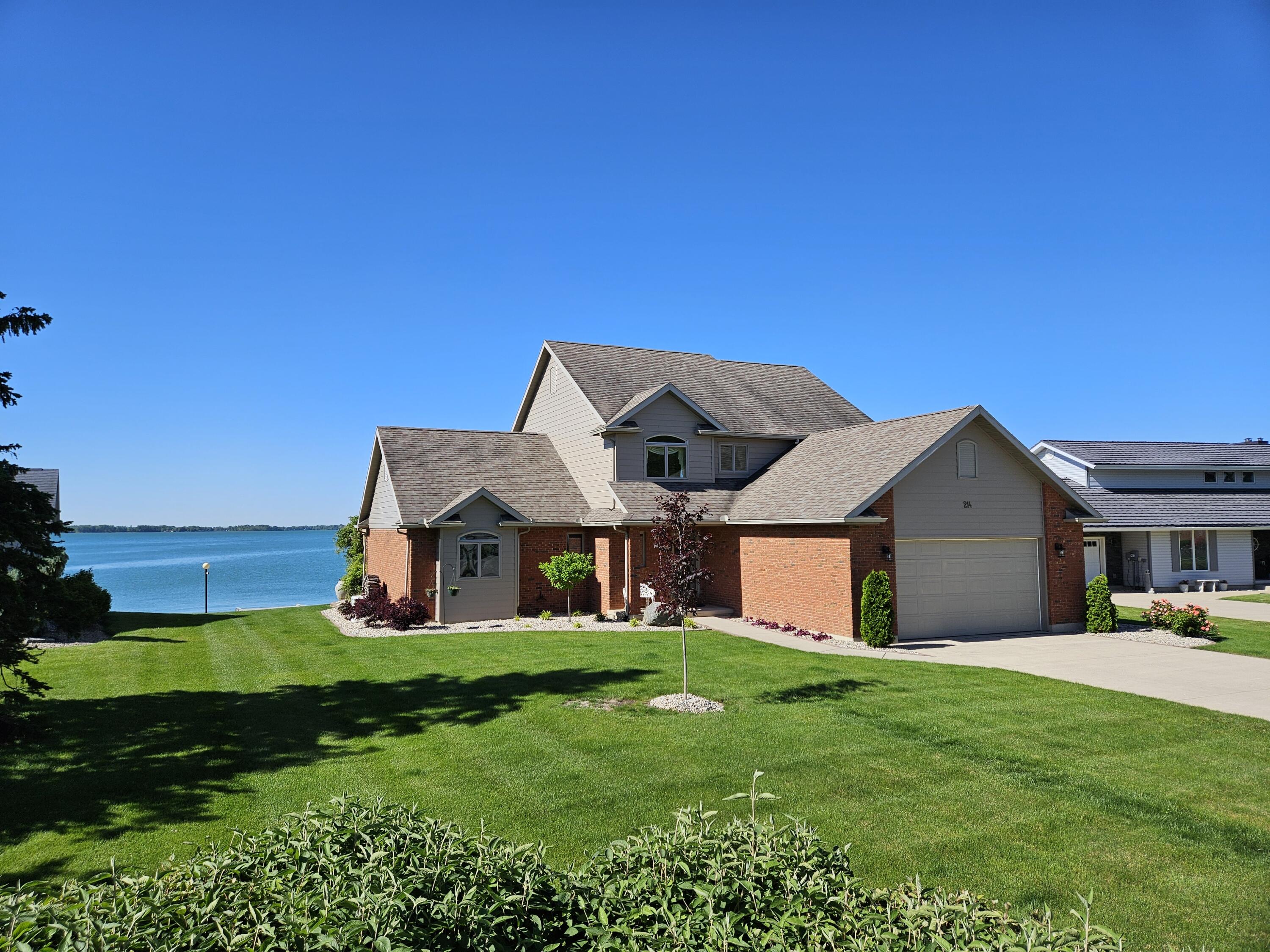 214 Mariners Point Drive, Celina, Ohio 45822