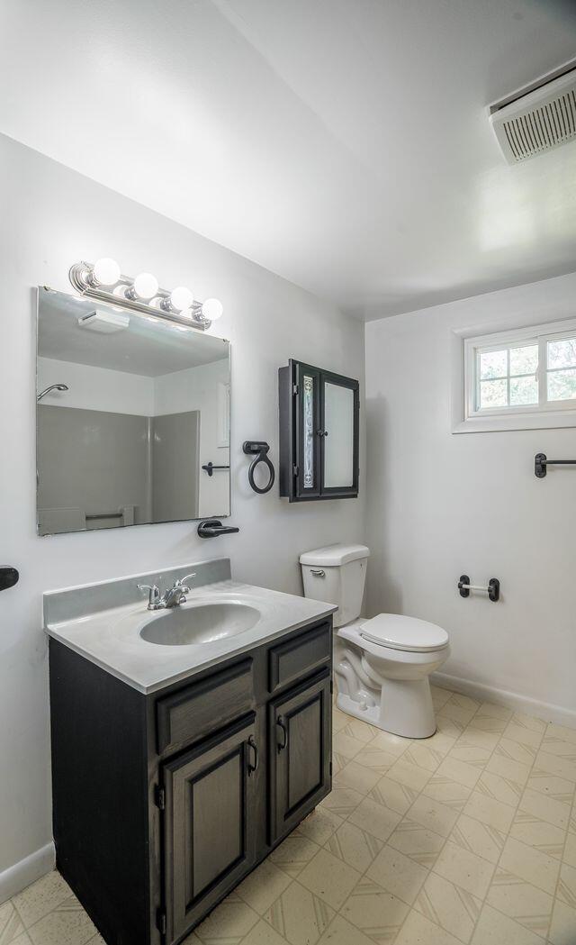 447 Towpath Trail, Piqua, Ohio 45356