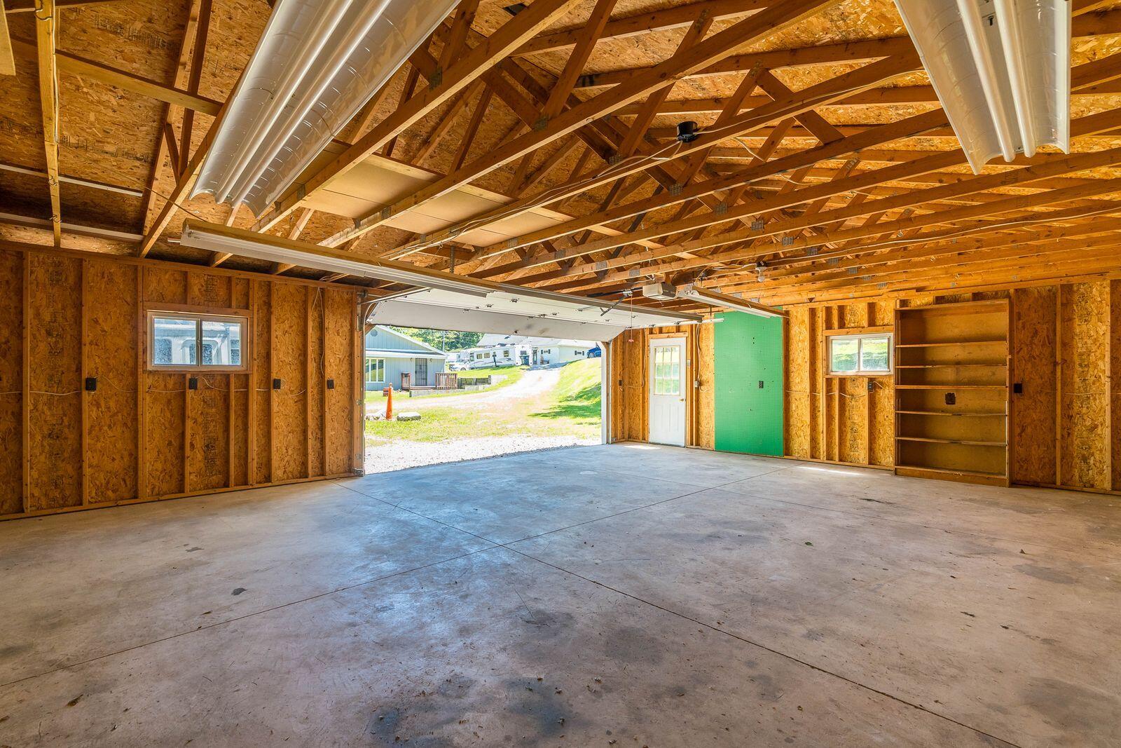 447 Towpath Trail, Piqua, Ohio 45356