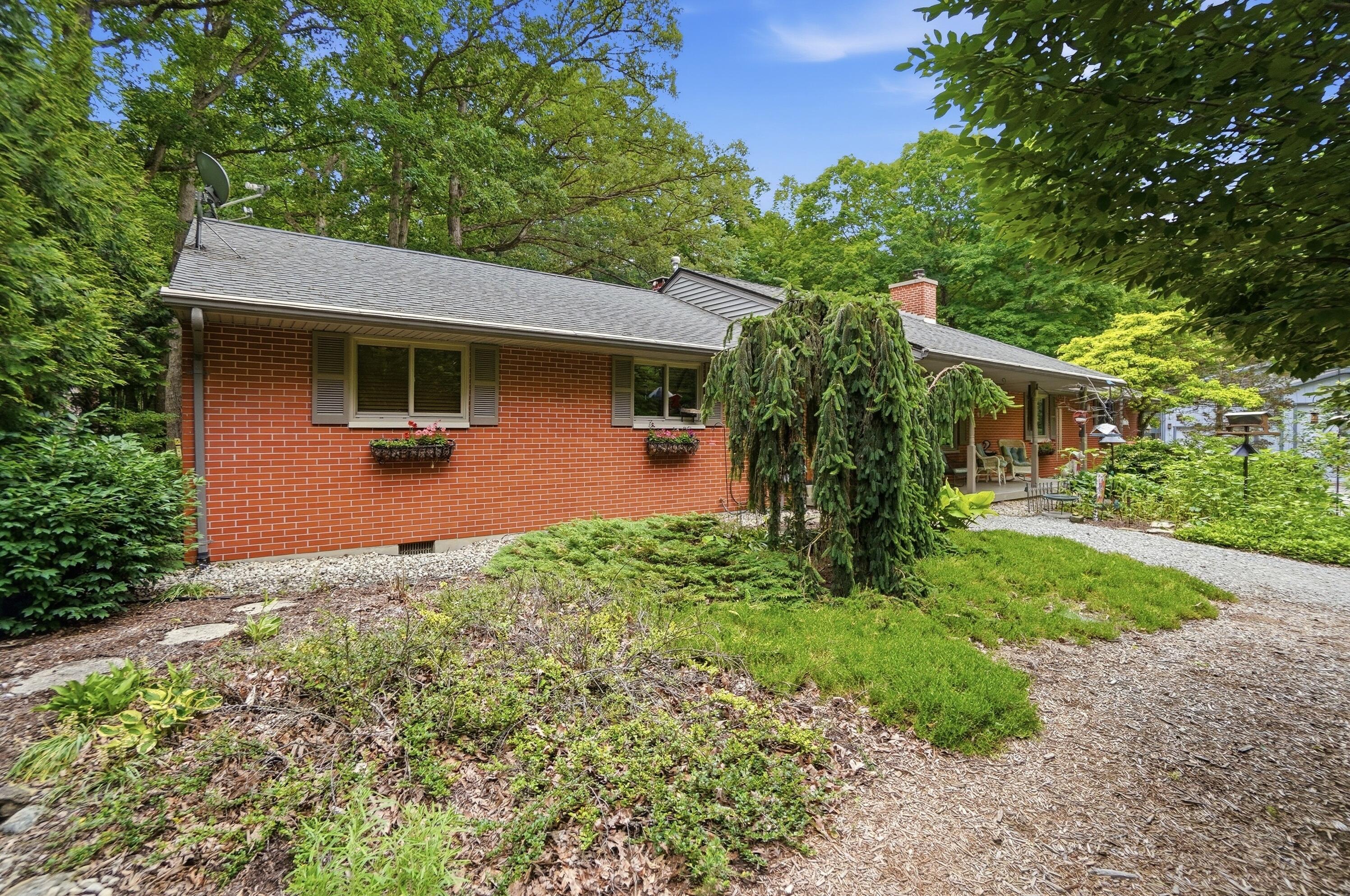5392 Enon Xenia Road, Fairborn, Ohio 45324