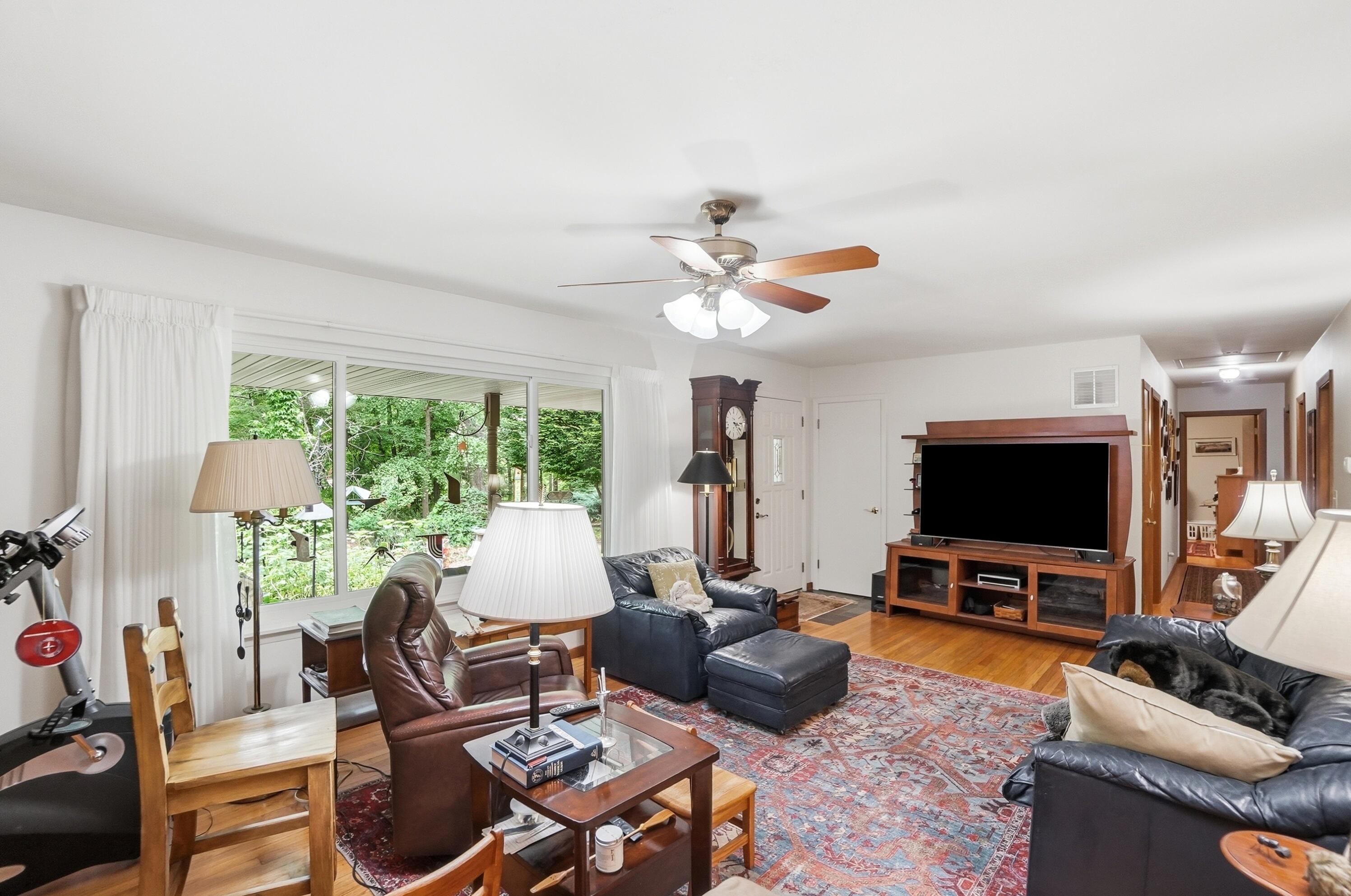 5392 Enon Xenia Road, Fairborn, Ohio 45324
