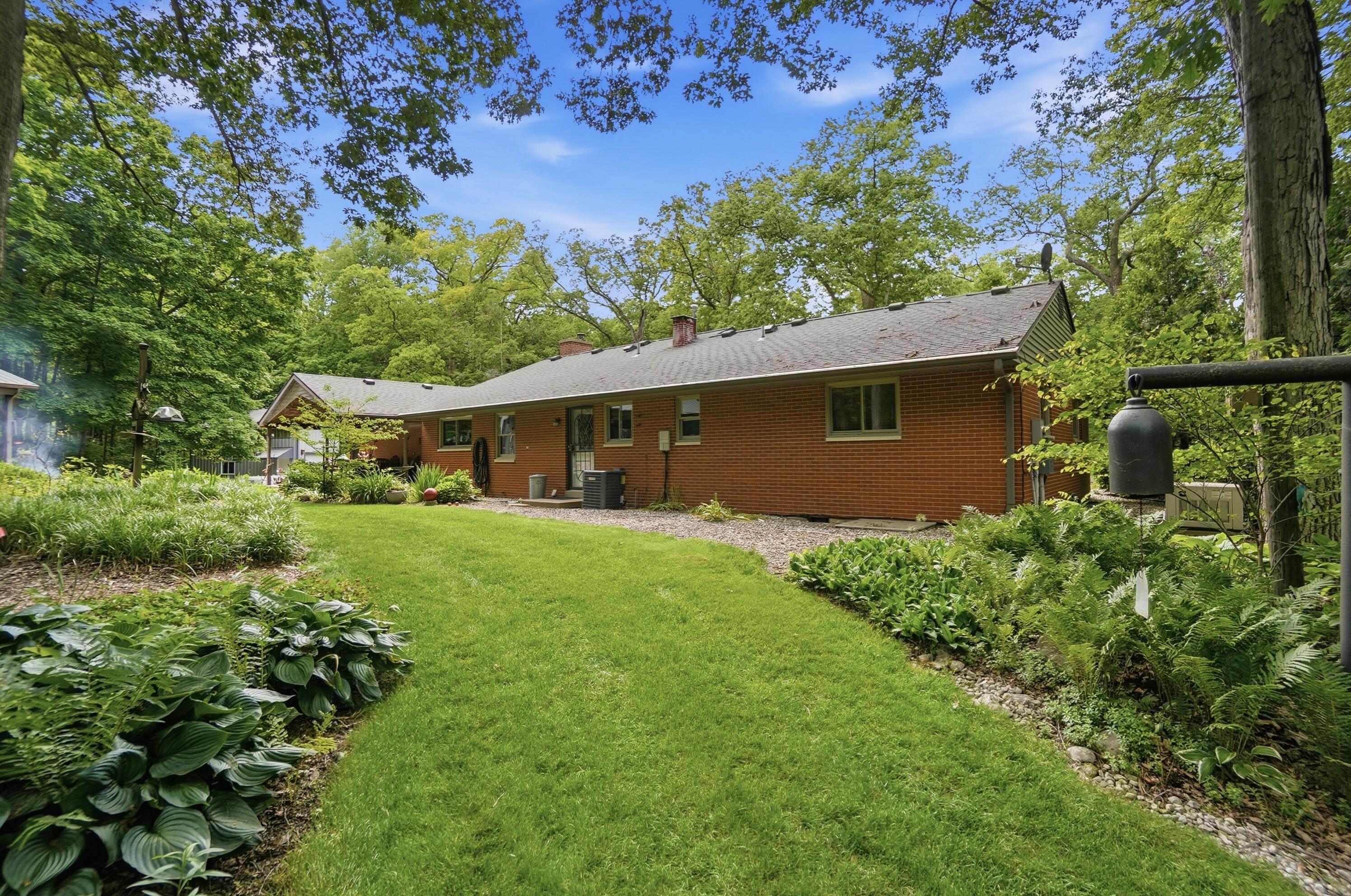 5392 Enon Xenia Road, Fairborn, Ohio 45324