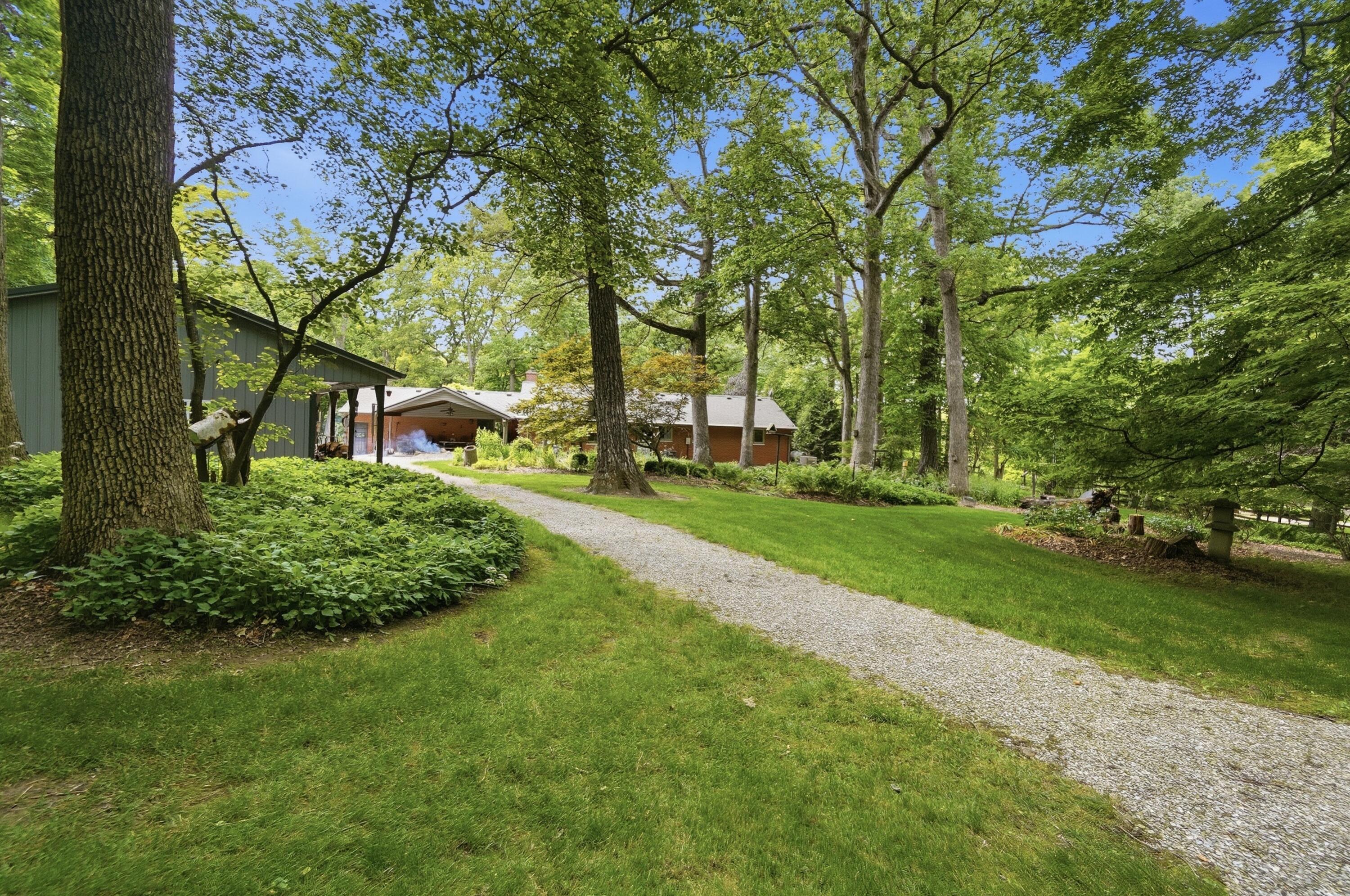 5392 Enon Xenia Road, Fairborn, Ohio 45324
