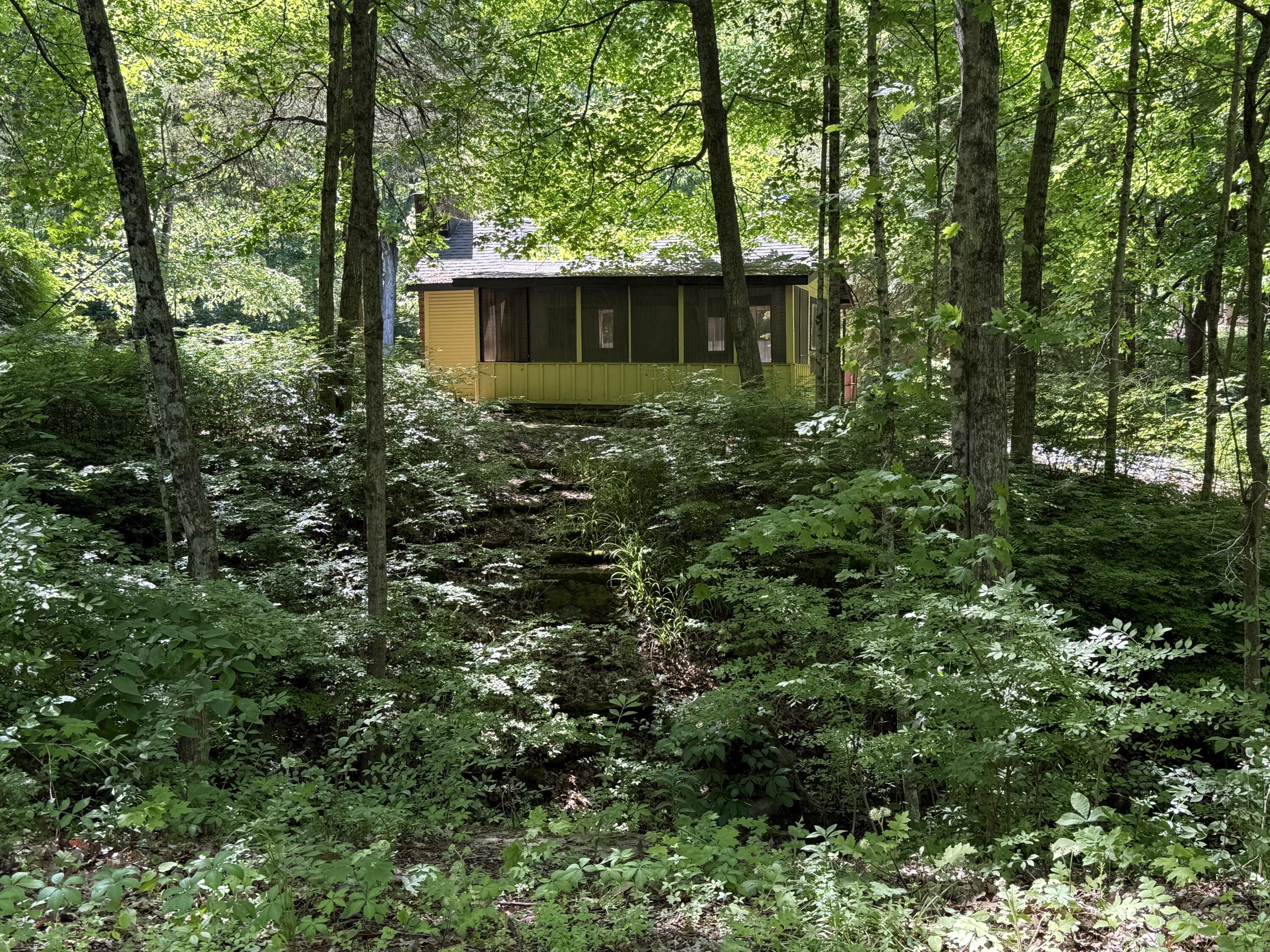 5392 Enon Xenia Road, Fairborn, Ohio 45324