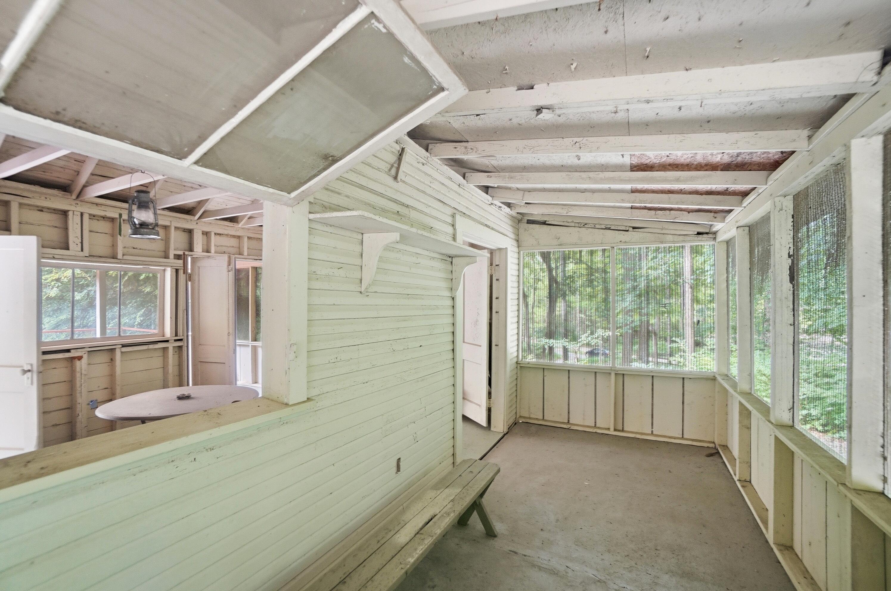 5392 Enon Xenia Road, Fairborn, Ohio 45324