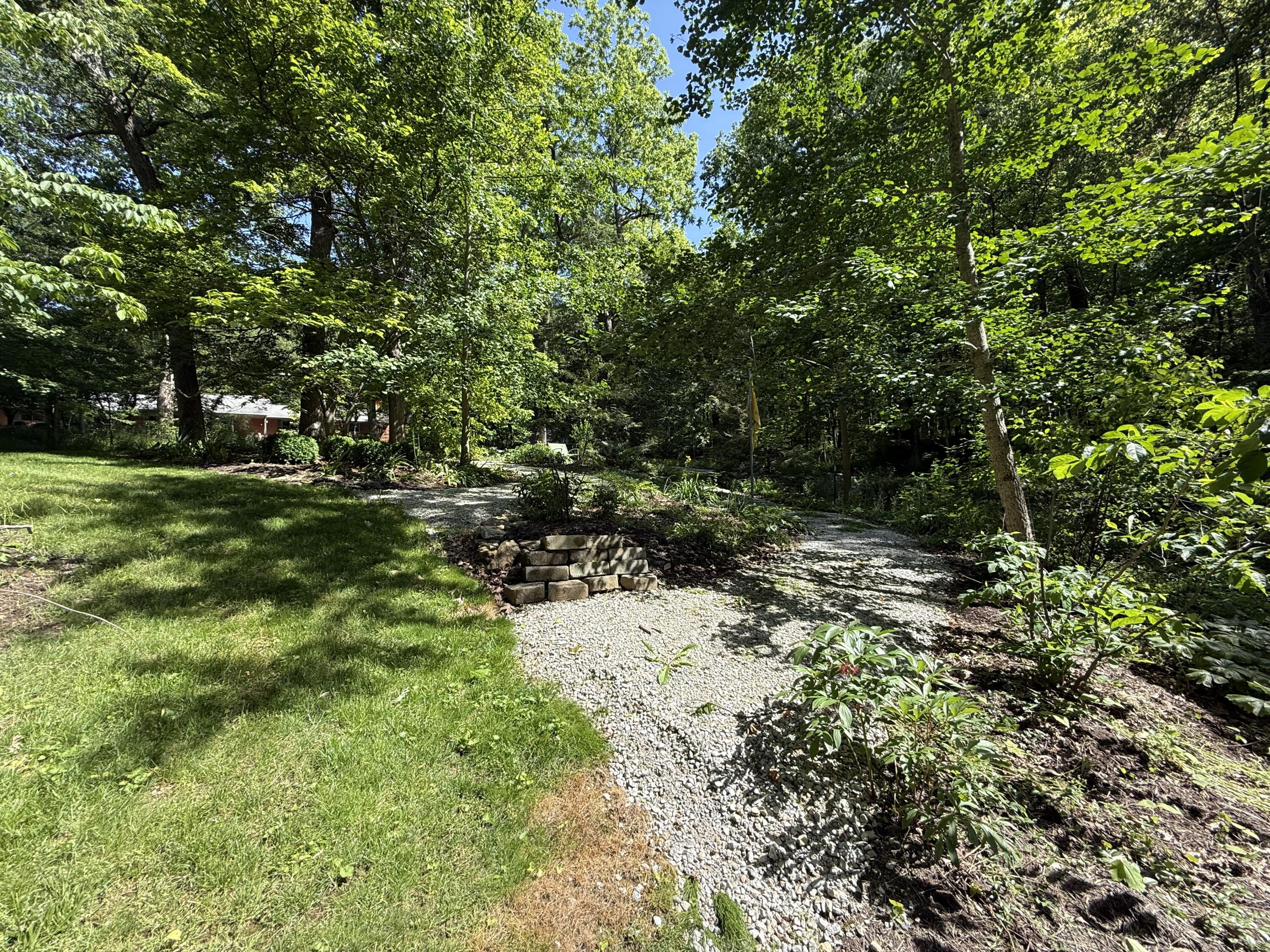 5392 Enon Xenia Road, Fairborn, Ohio 45324