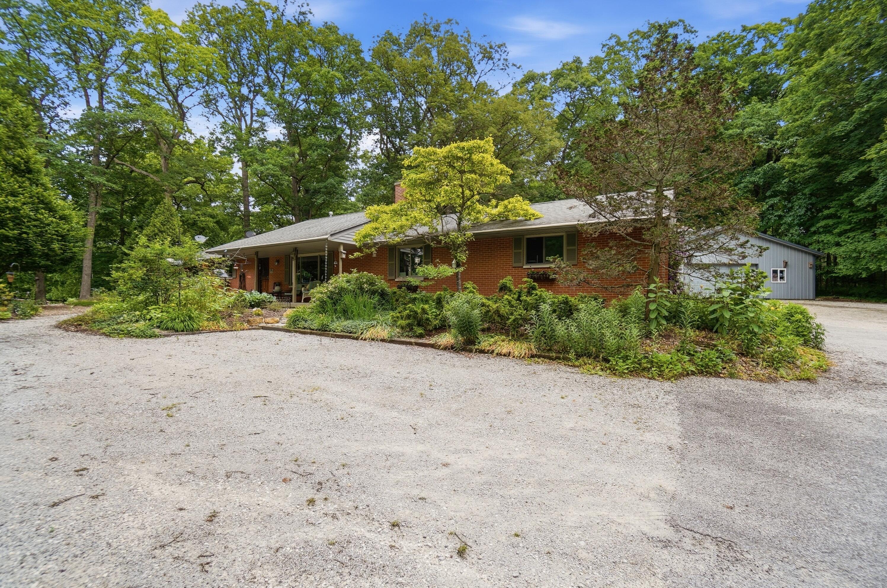 5392 Enon Xenia Road, Fairborn, Ohio 45324