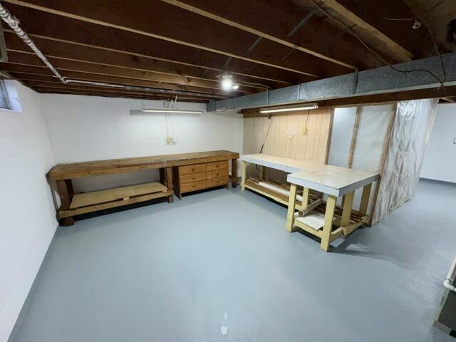 561 Buena Vista Road, South Vienna, Ohio 45369