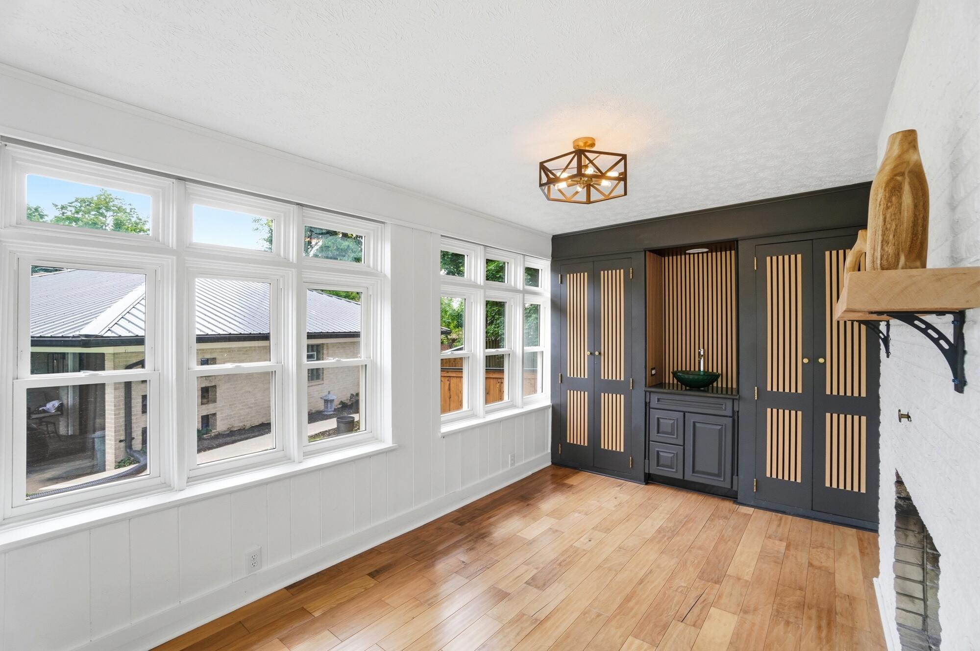 1707 Longview Drive, Springfield, Ohio 45504