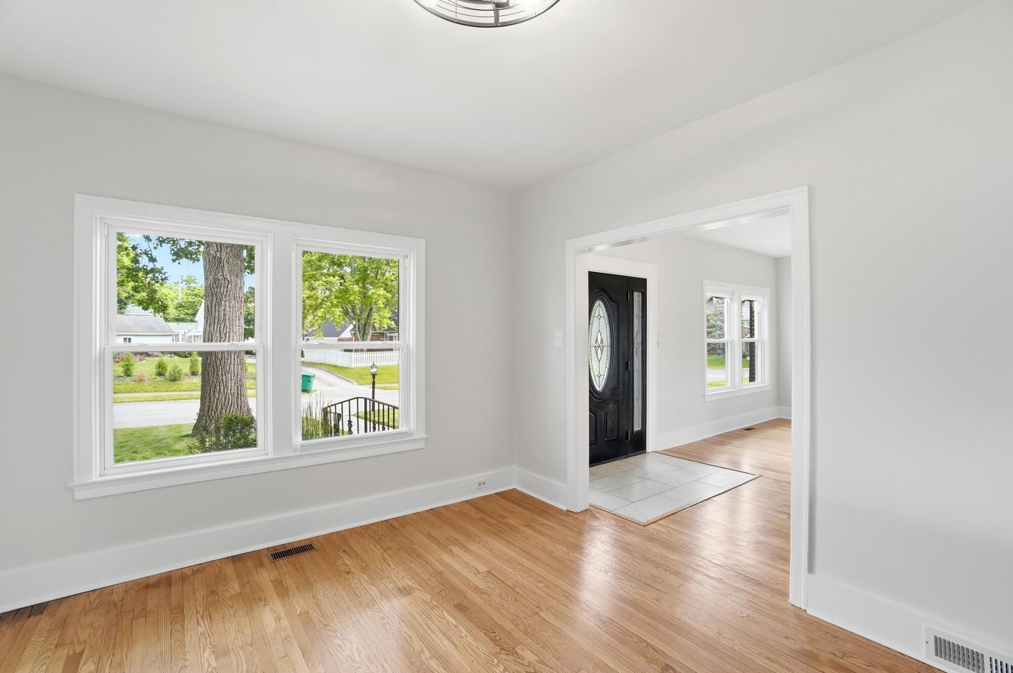 1707 Longview Drive, Springfield, Ohio 45504
