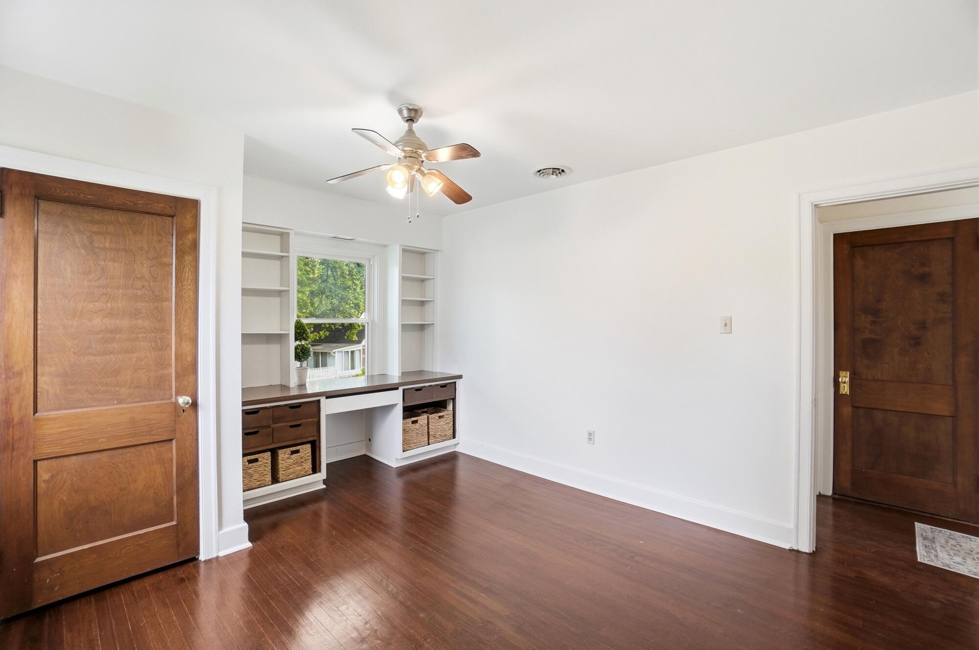 1707 Longview Drive, Springfield, Ohio 45504