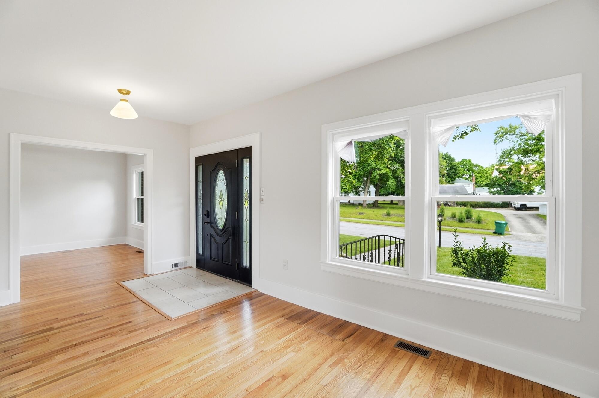 1707 Longview Drive, Springfield, Ohio 45504
