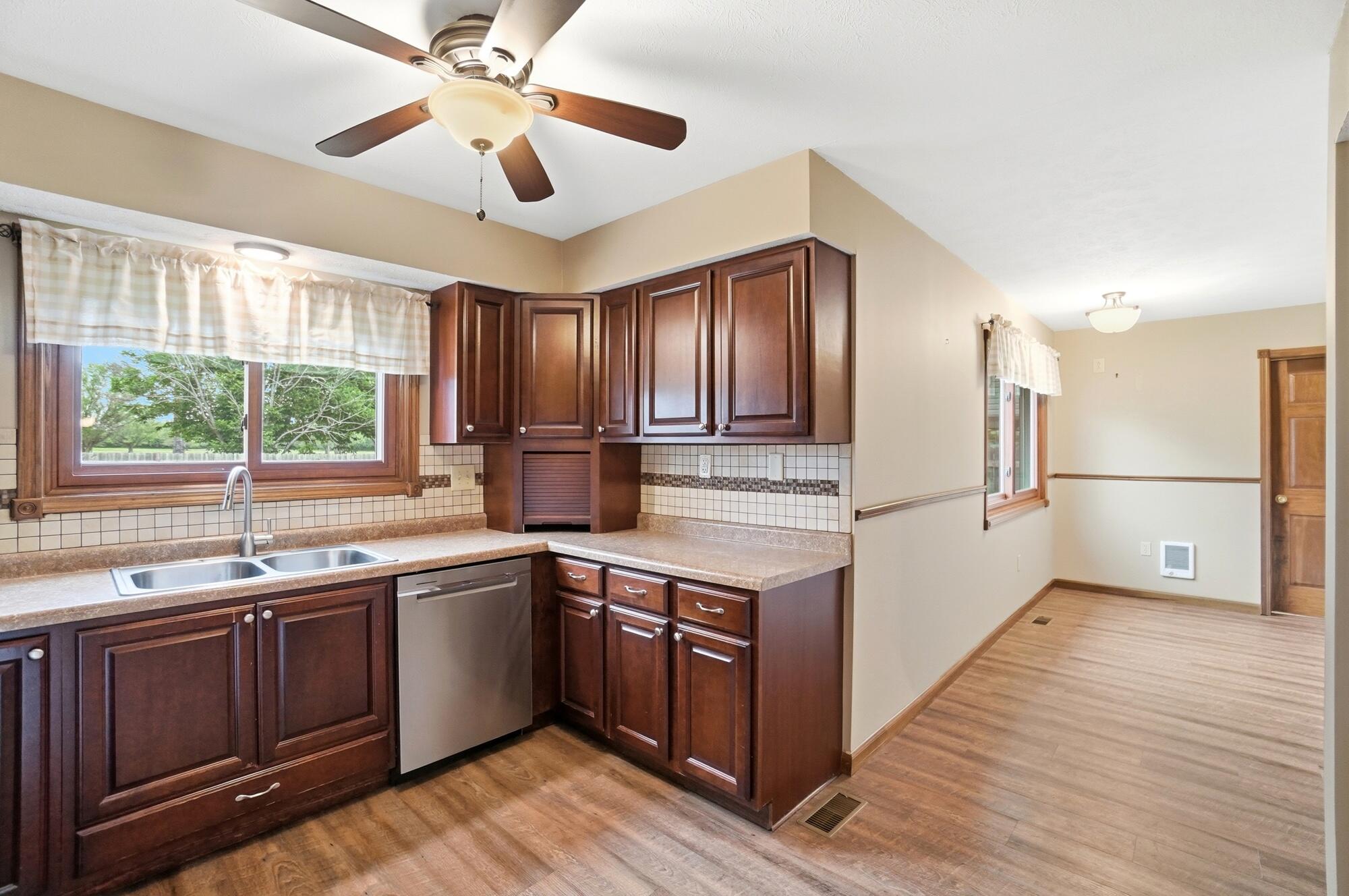 1700 Sparrow Road, Springfield, Ohio 45502