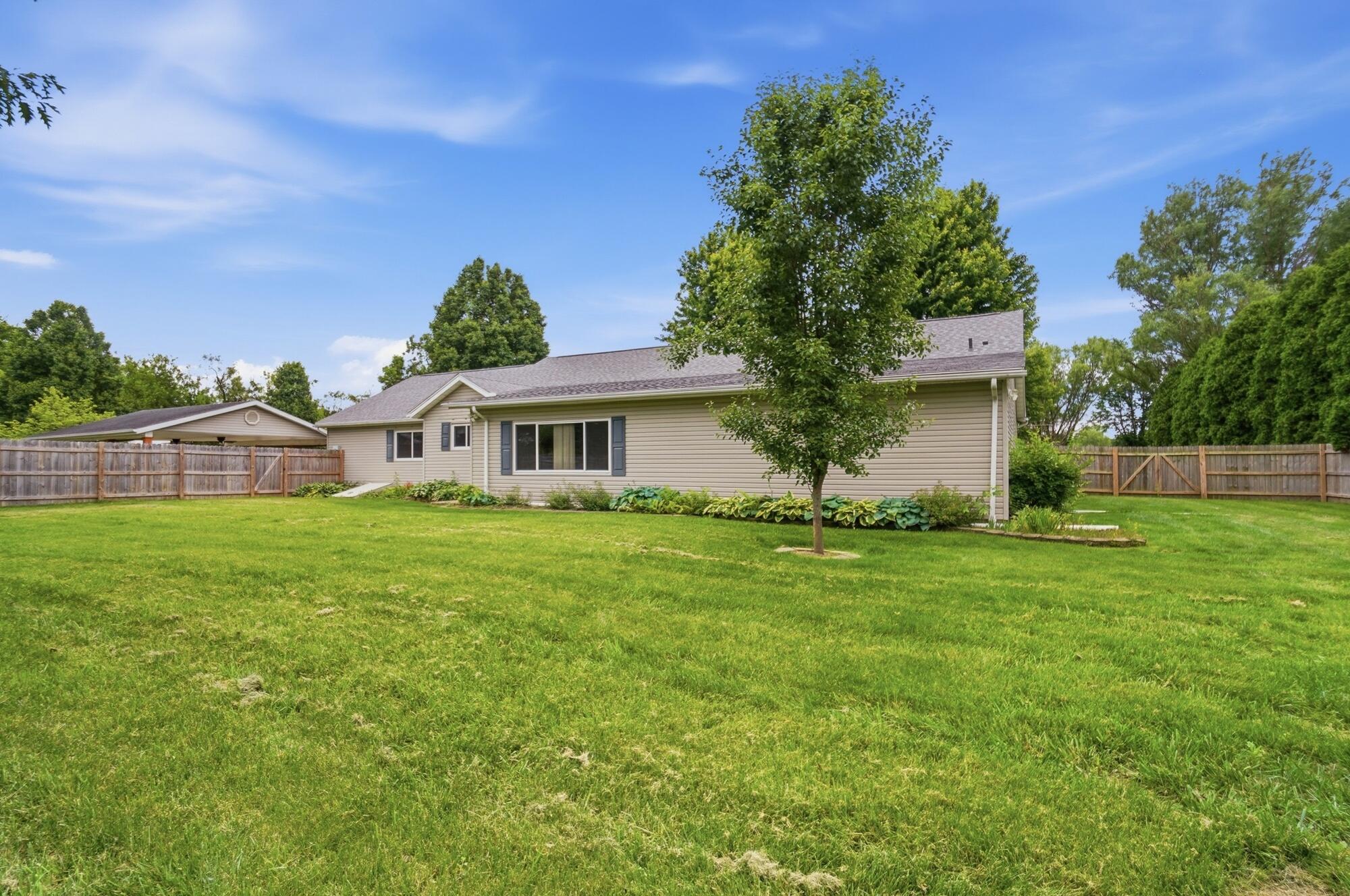 1700 Sparrow Road, Springfield, Ohio 45502
