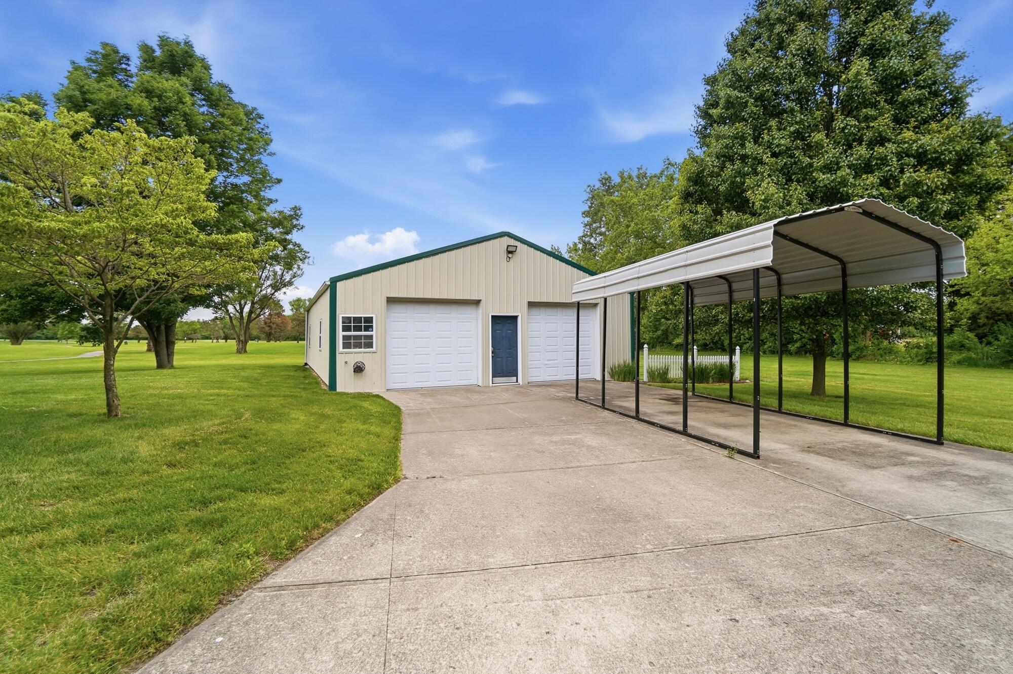 1700 Sparrow Road, Springfield, Ohio 45502