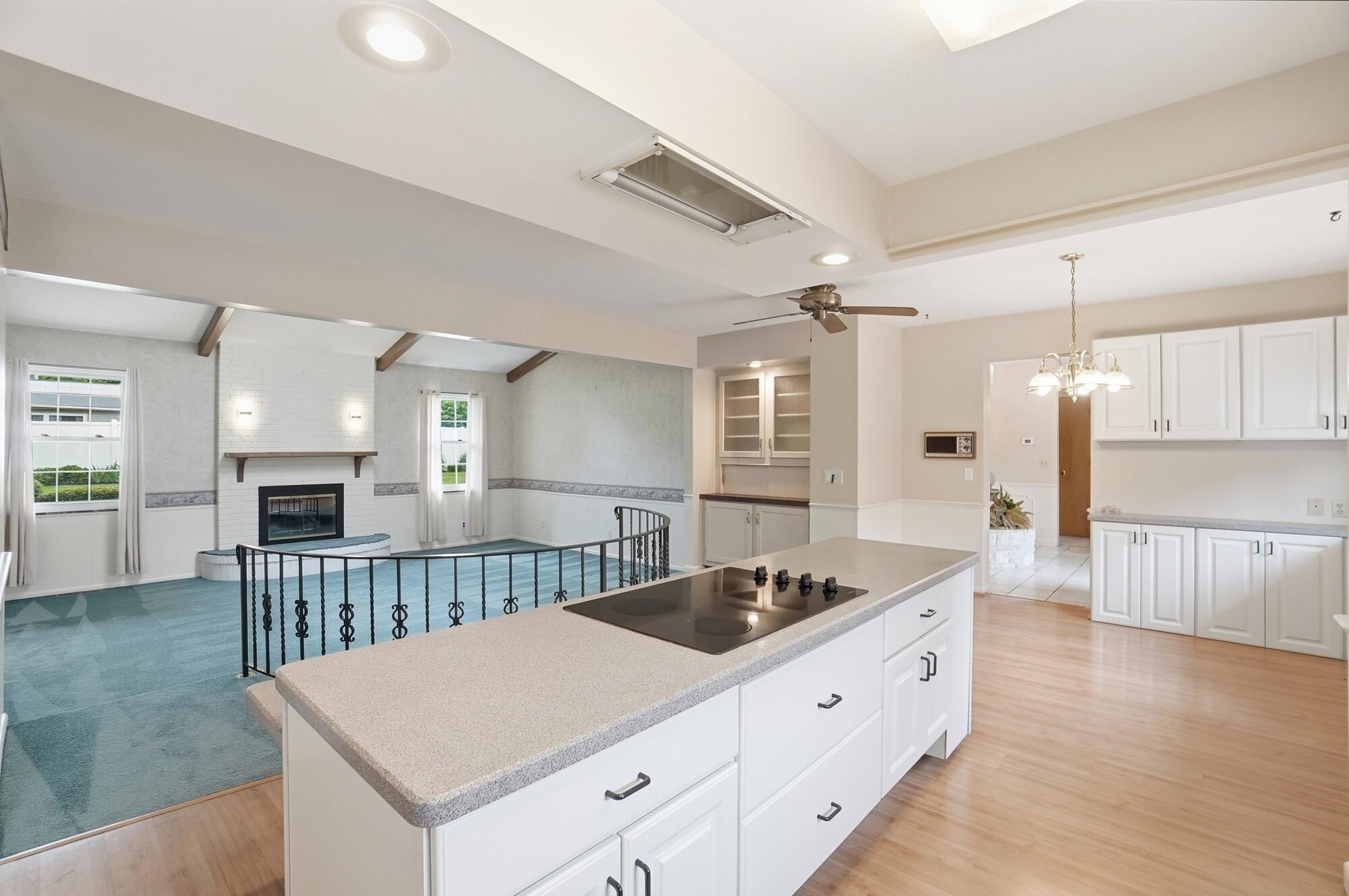 2323 Lilac Drive, Springfield, Ohio 45503