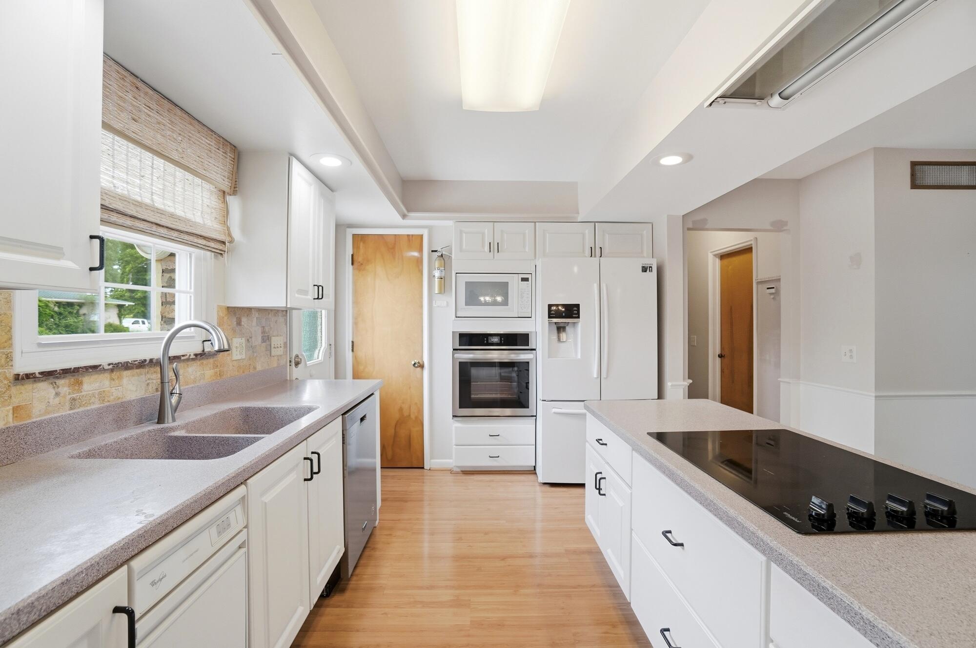 2323 Lilac Drive, Springfield, Ohio 45503