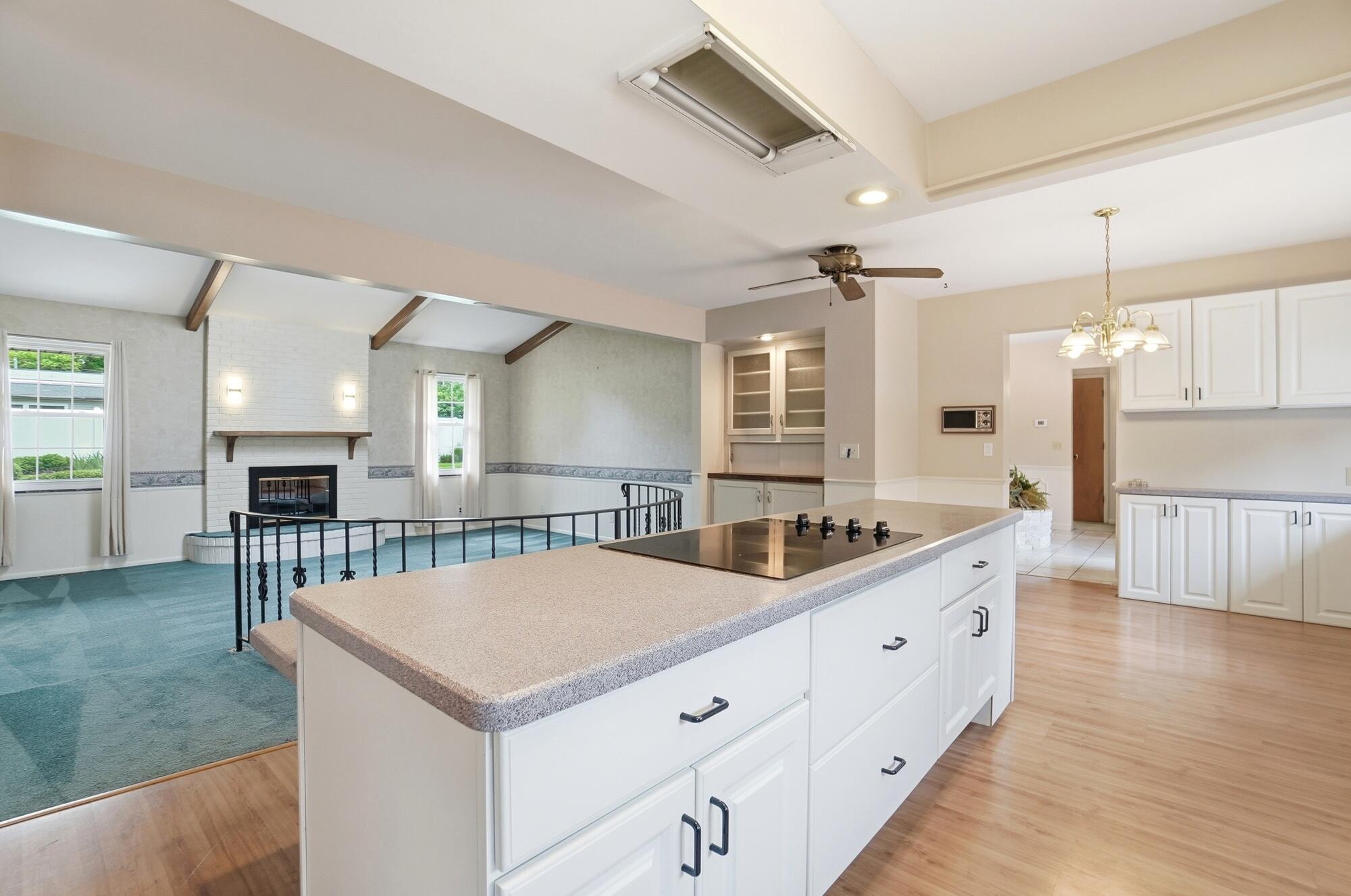 2323 Lilac Drive, Springfield, Ohio 45503