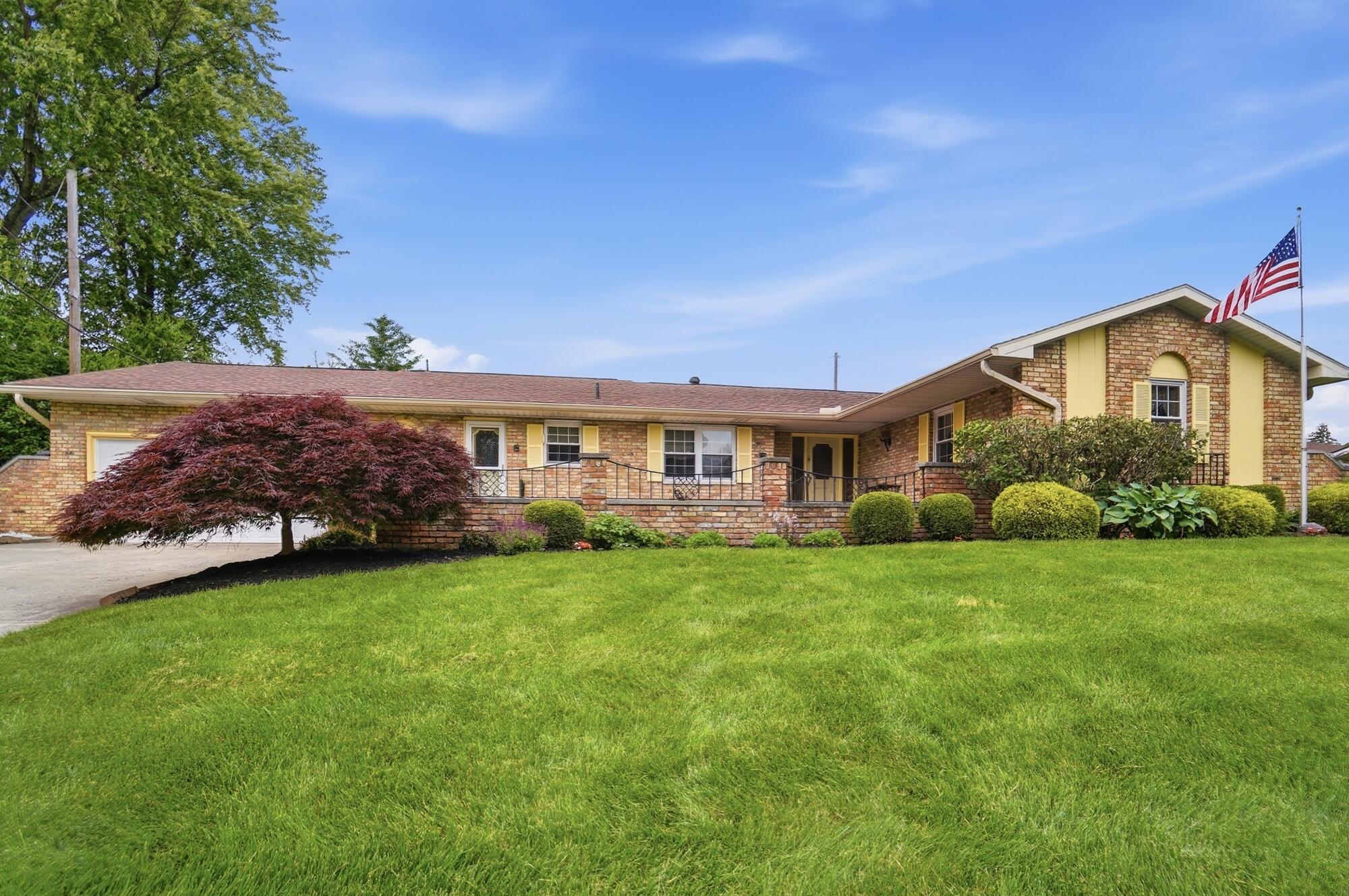 2323 Lilac Drive, Springfield, Ohio 45503