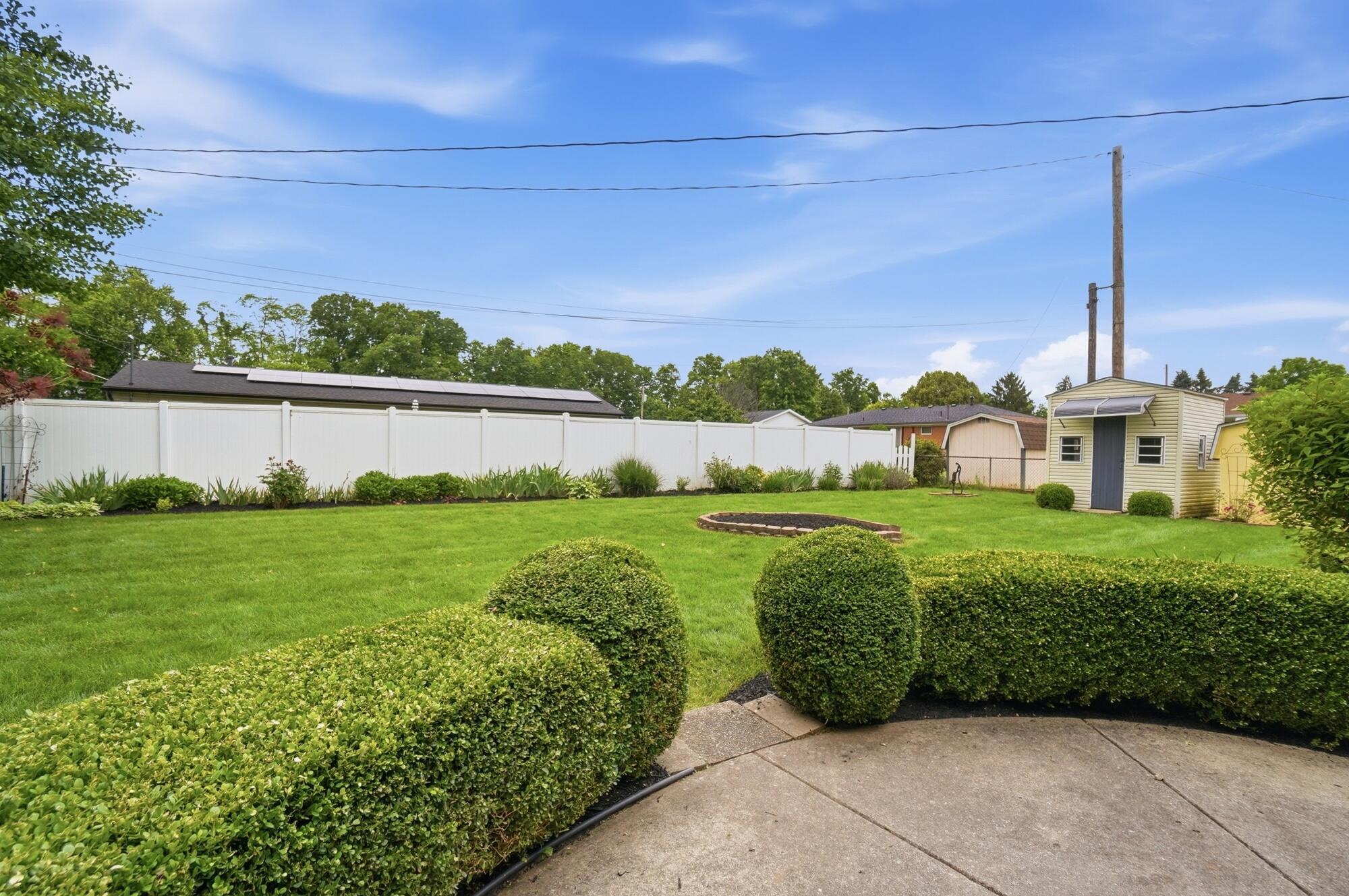 2323 Lilac Drive, Springfield, Ohio 45503