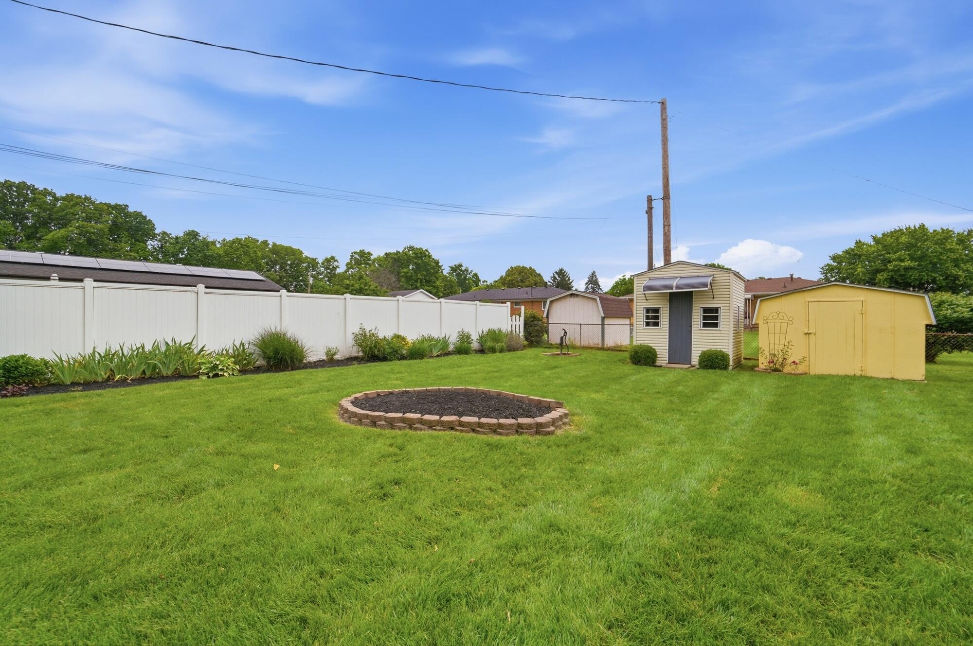 2323 Lilac Drive, Springfield, Ohio 45503