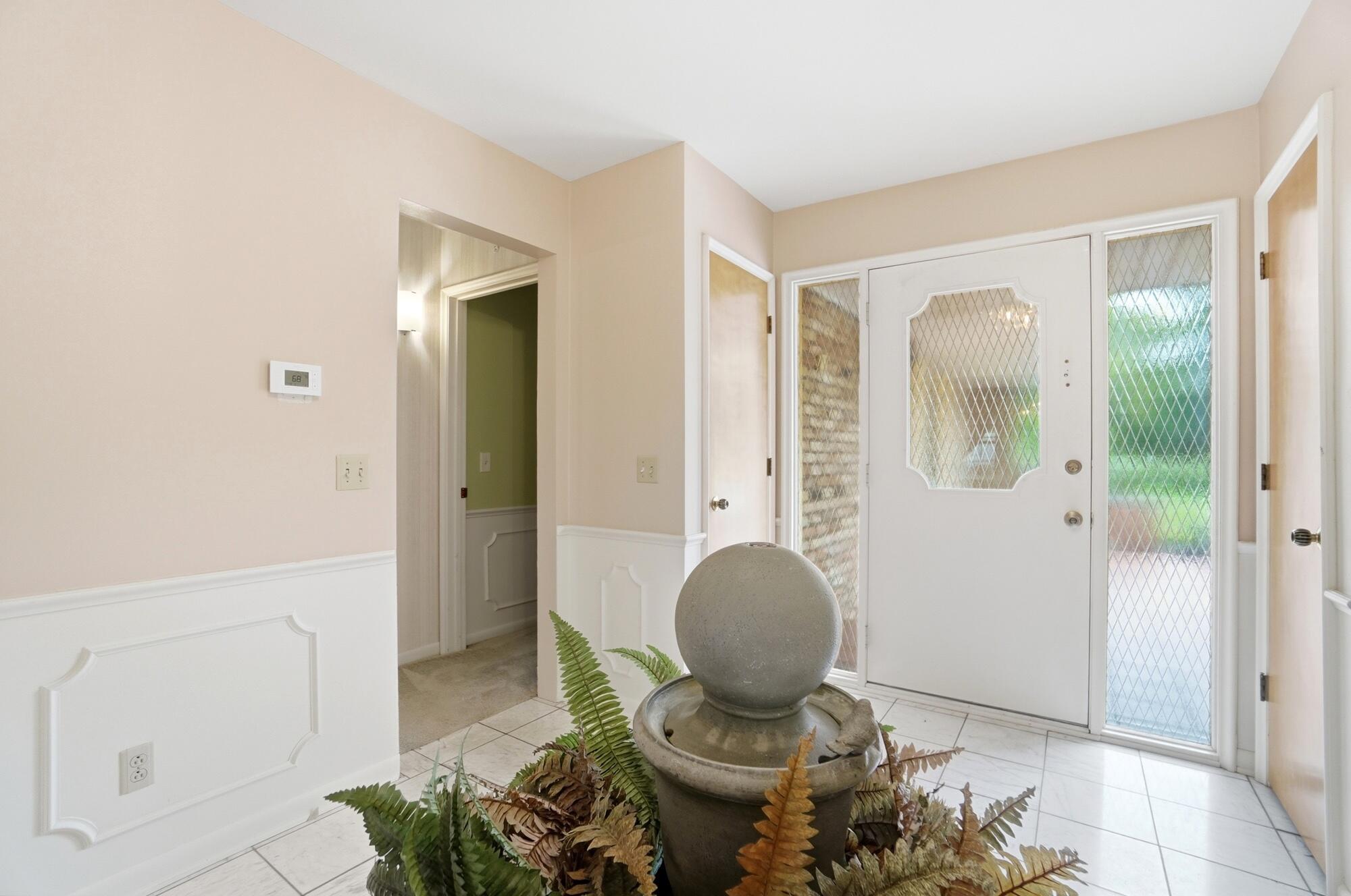 2323 Lilac Drive, Springfield, Ohio 45503