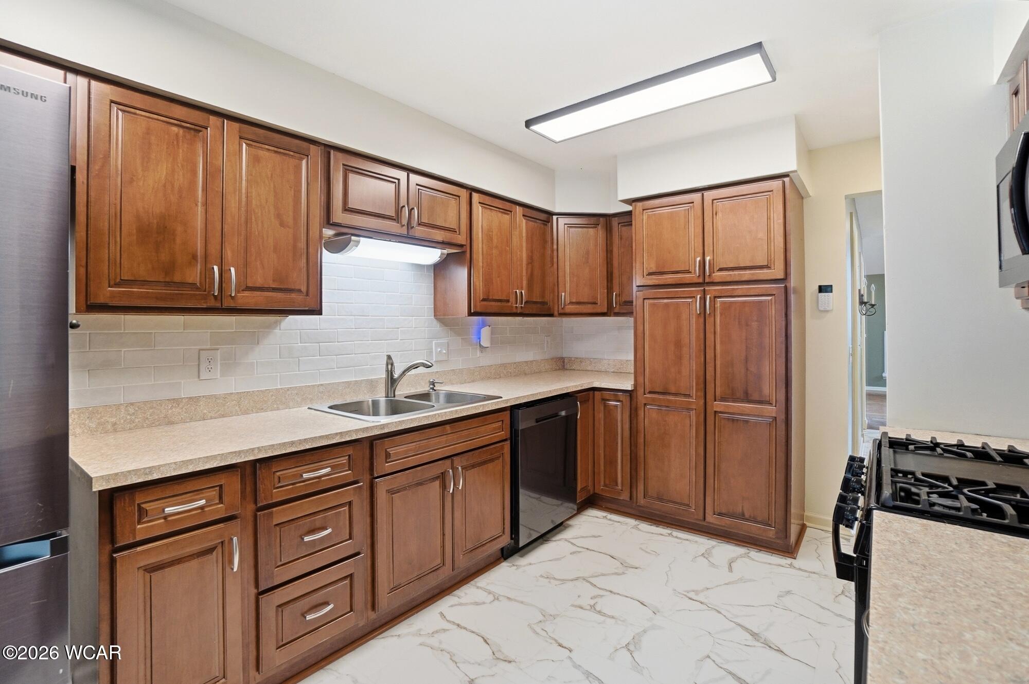 860 Heritage Drive, Lima, Ohio