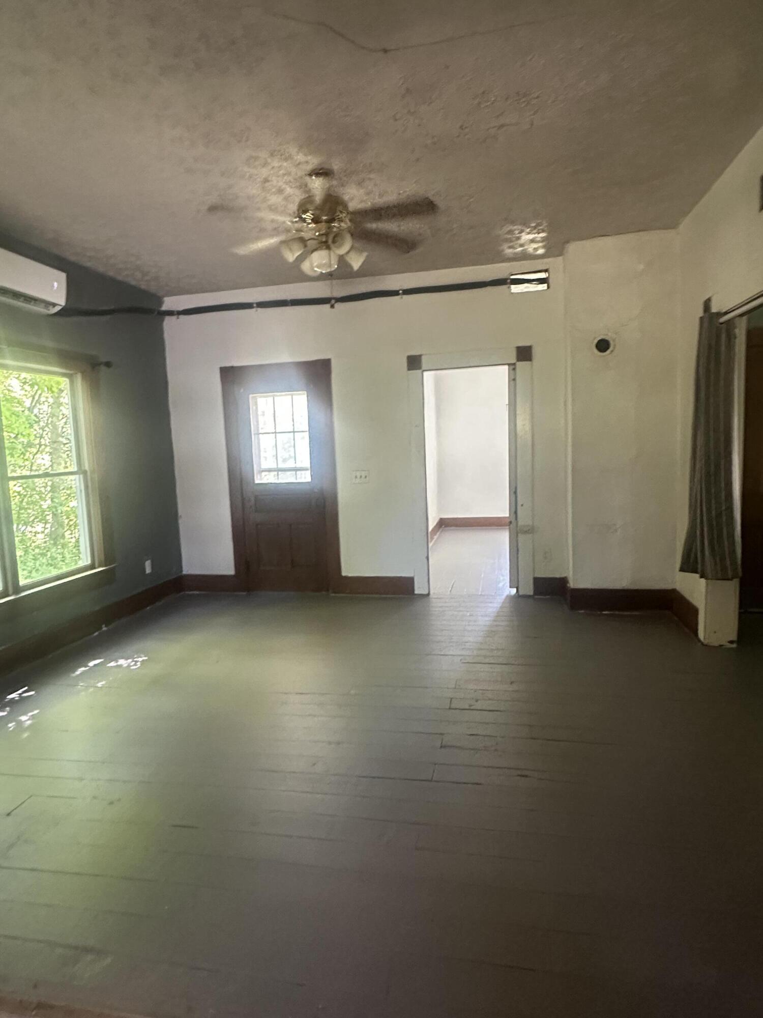 98 Prospect Street, Mechanicsburg, Ohio 43044