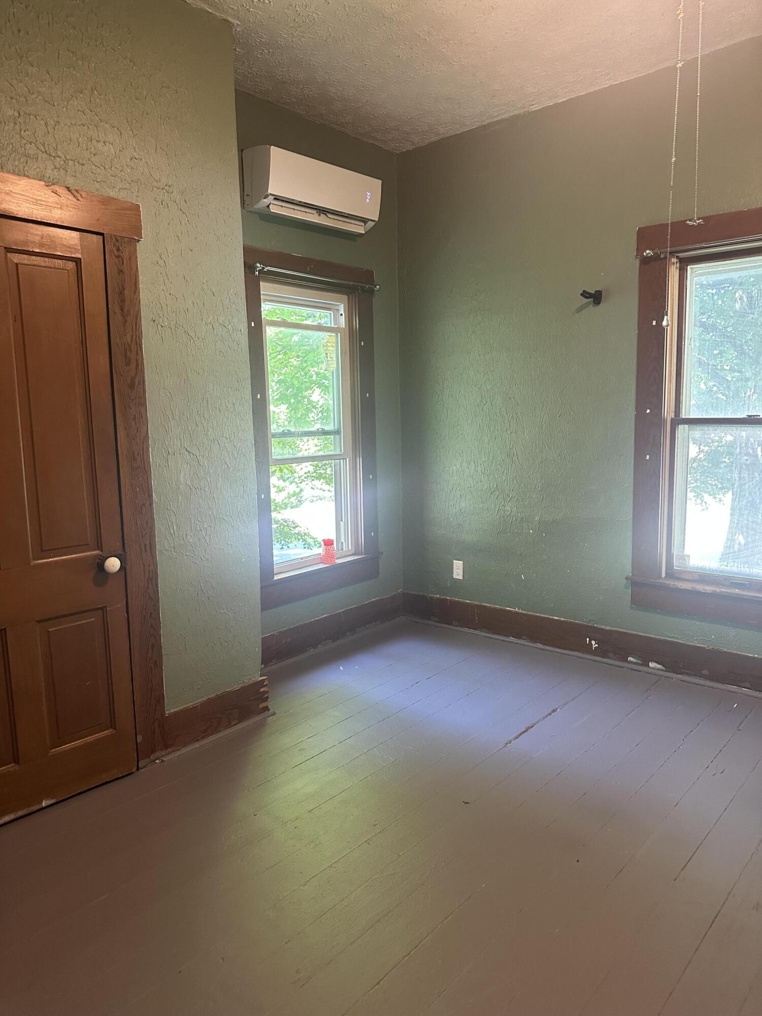 98 Prospect Street, Mechanicsburg, Ohio 43044