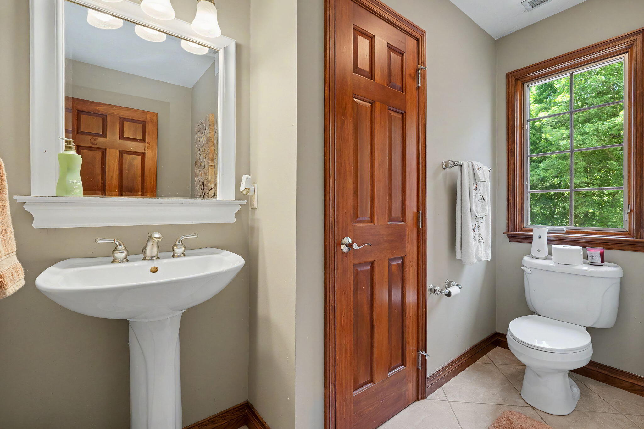 5090 Ross Road, Tipp City, Ohio 45371