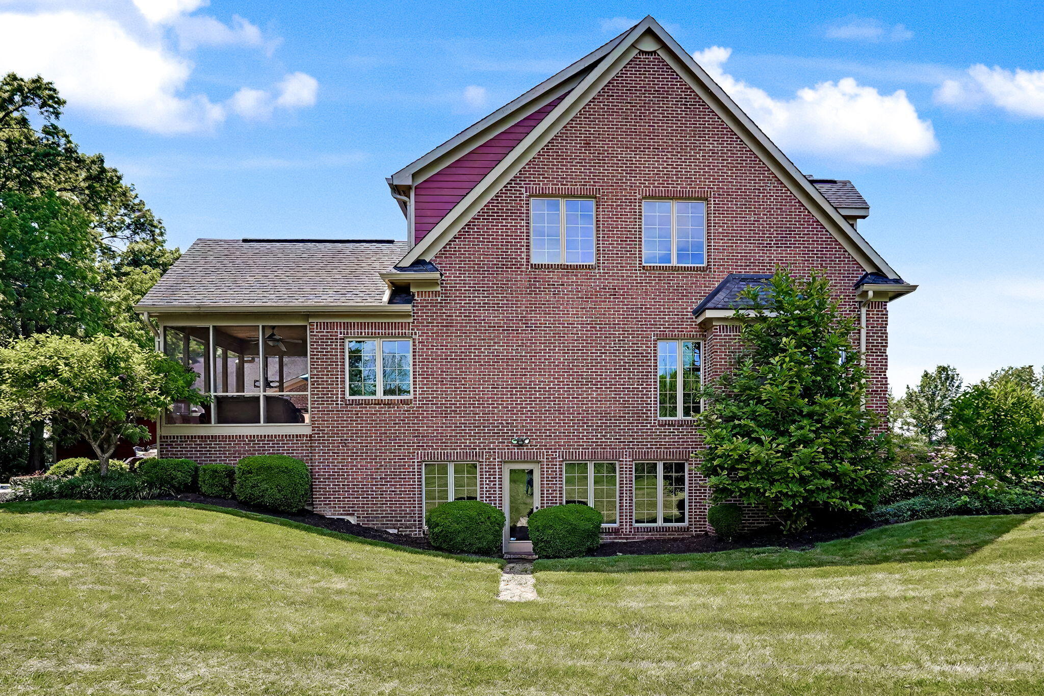 5090 Ross Road, Tipp City, Ohio 45371