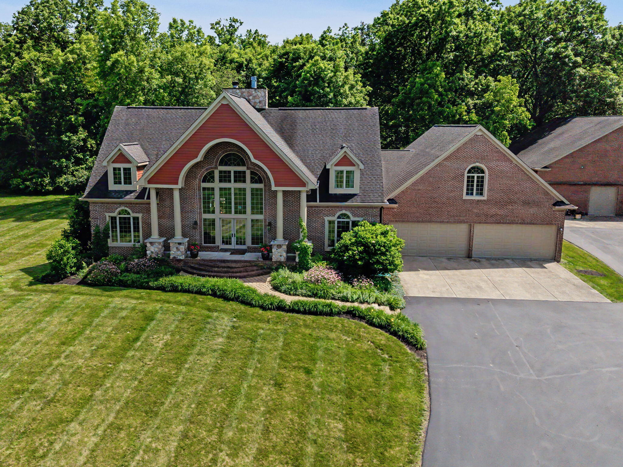 5090 Ross Road, Tipp City, Ohio 45371