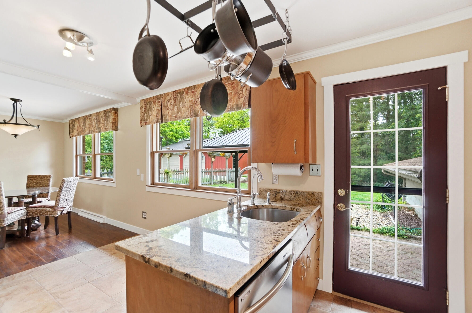 2756 Cottonwood Drive, Springfield, Ohio 45504