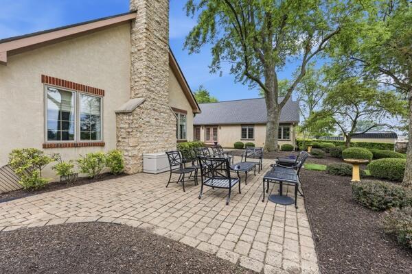 176 Lafayette Street, London, Ohio 43140