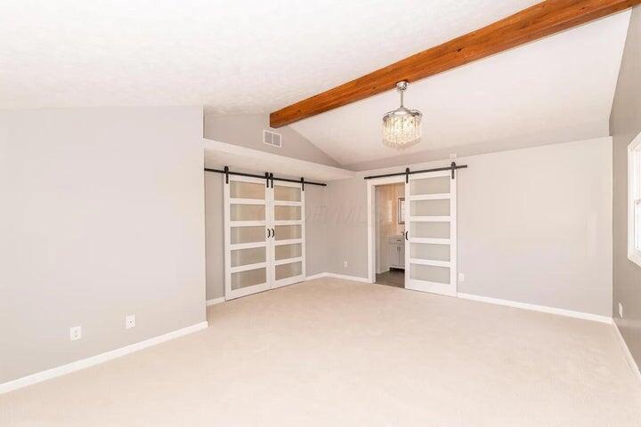 1155 Choctaw Drive, London, Ohio 43140