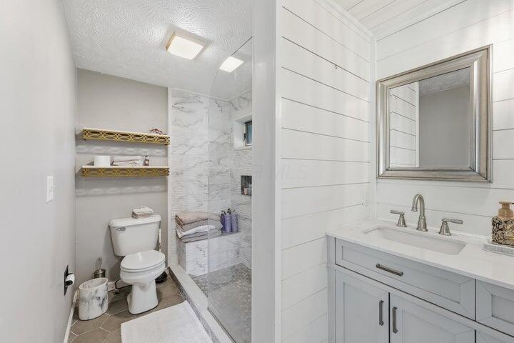 1155 Choctaw Drive, London, Ohio 43140