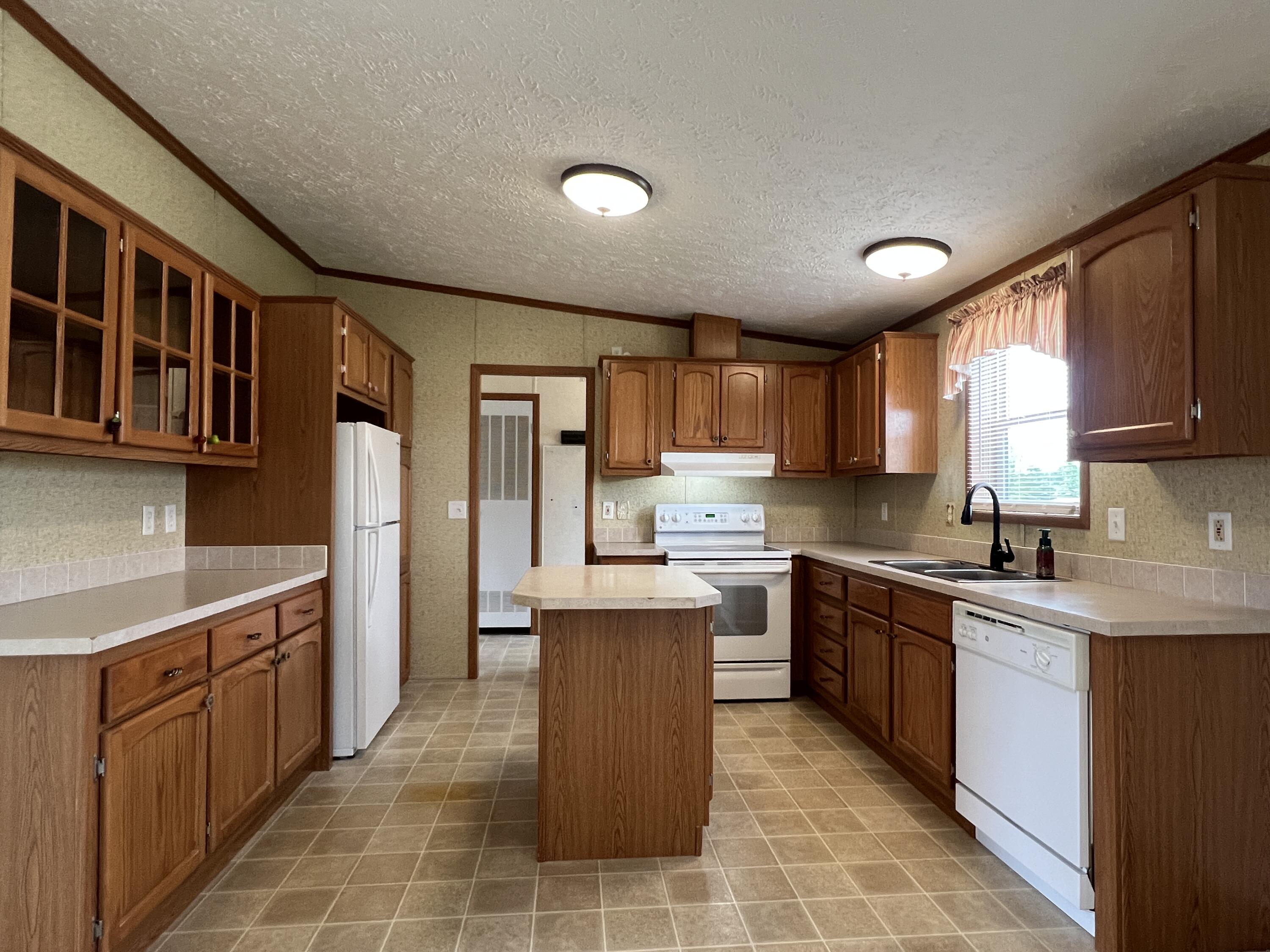 475 Main Street, Lakeview, Ohio 43331