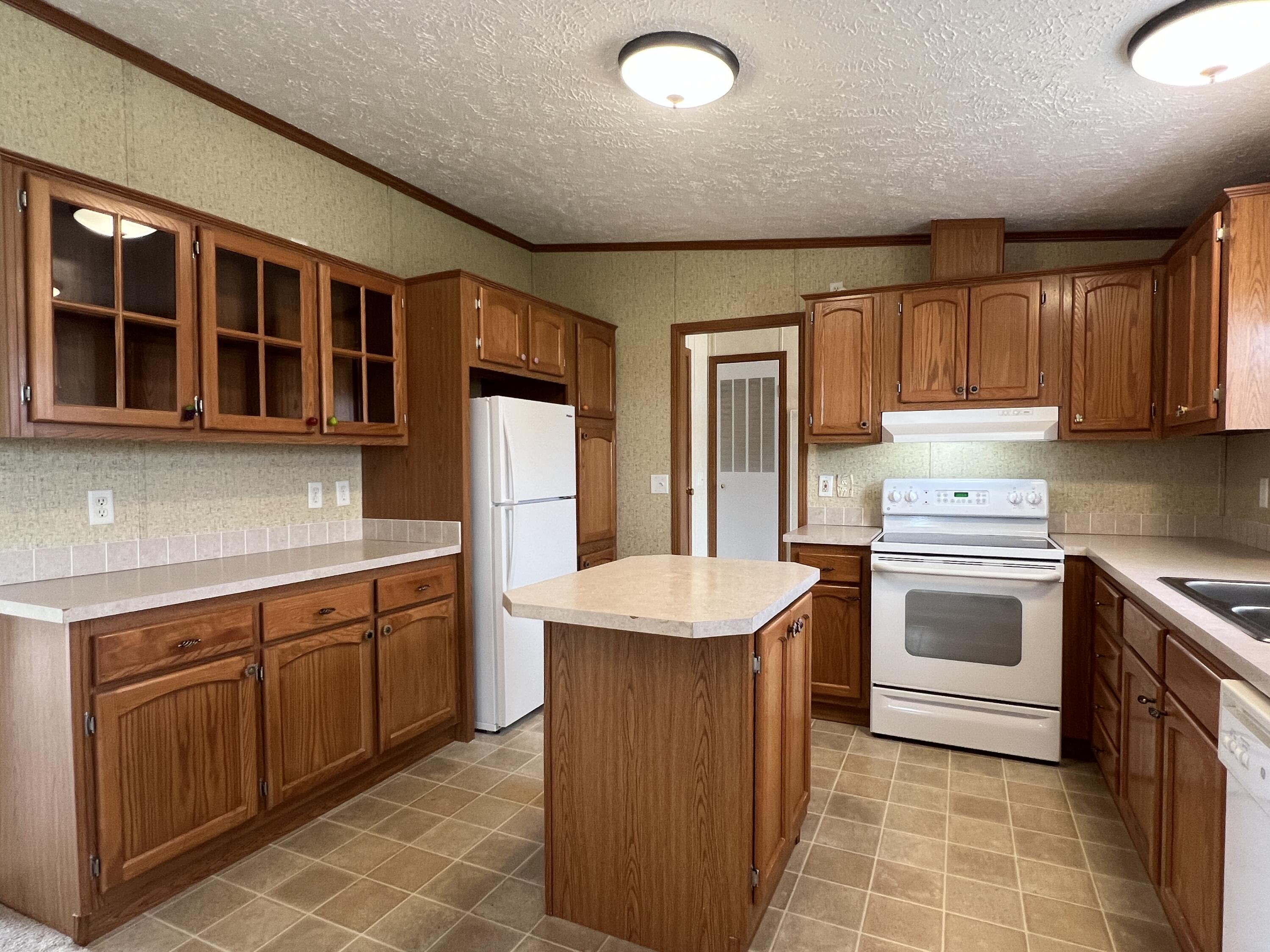 475 Main Street, Lakeview, Ohio 43331
