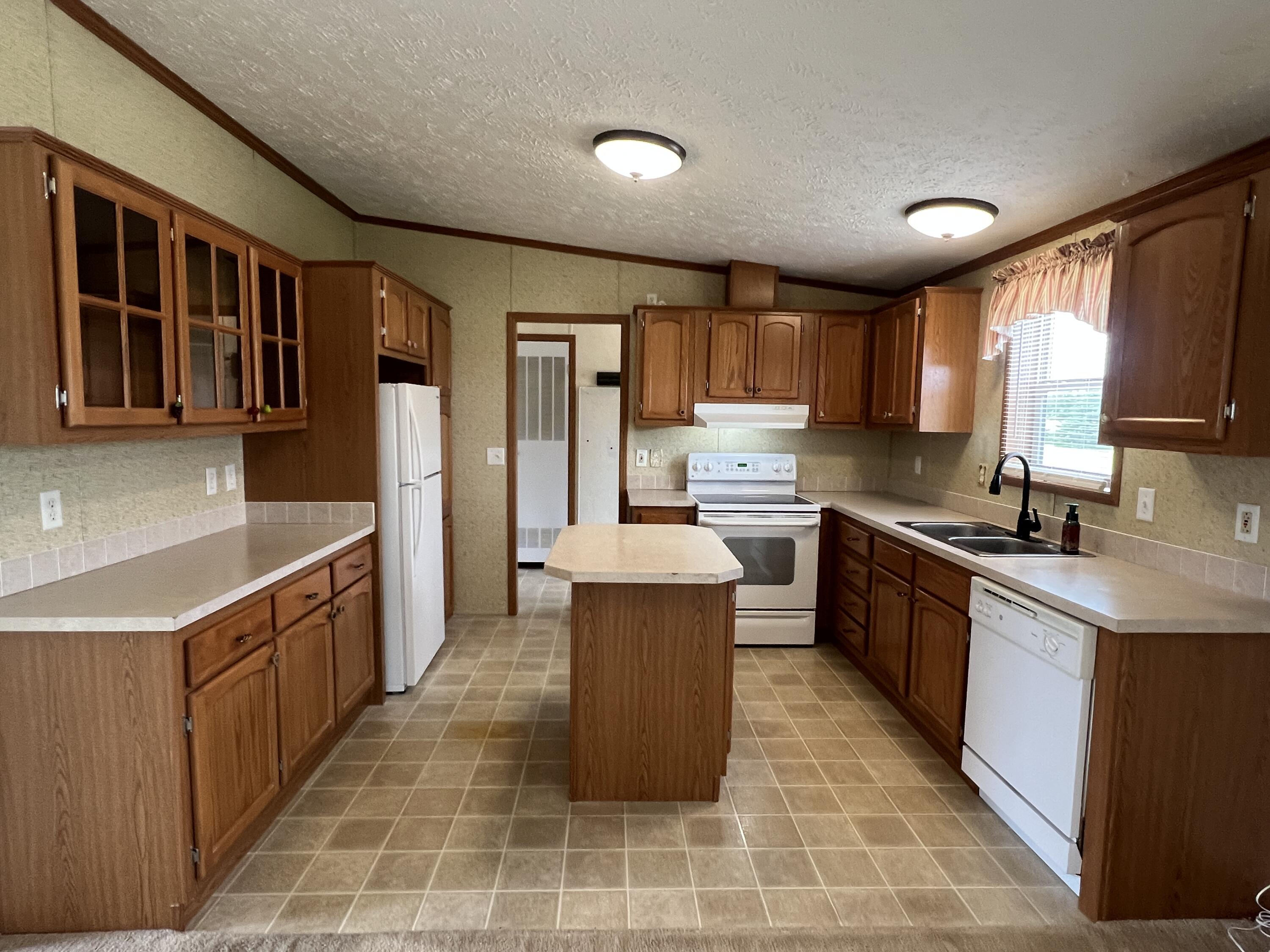 475 Main Street, Lakeview, Ohio 43331