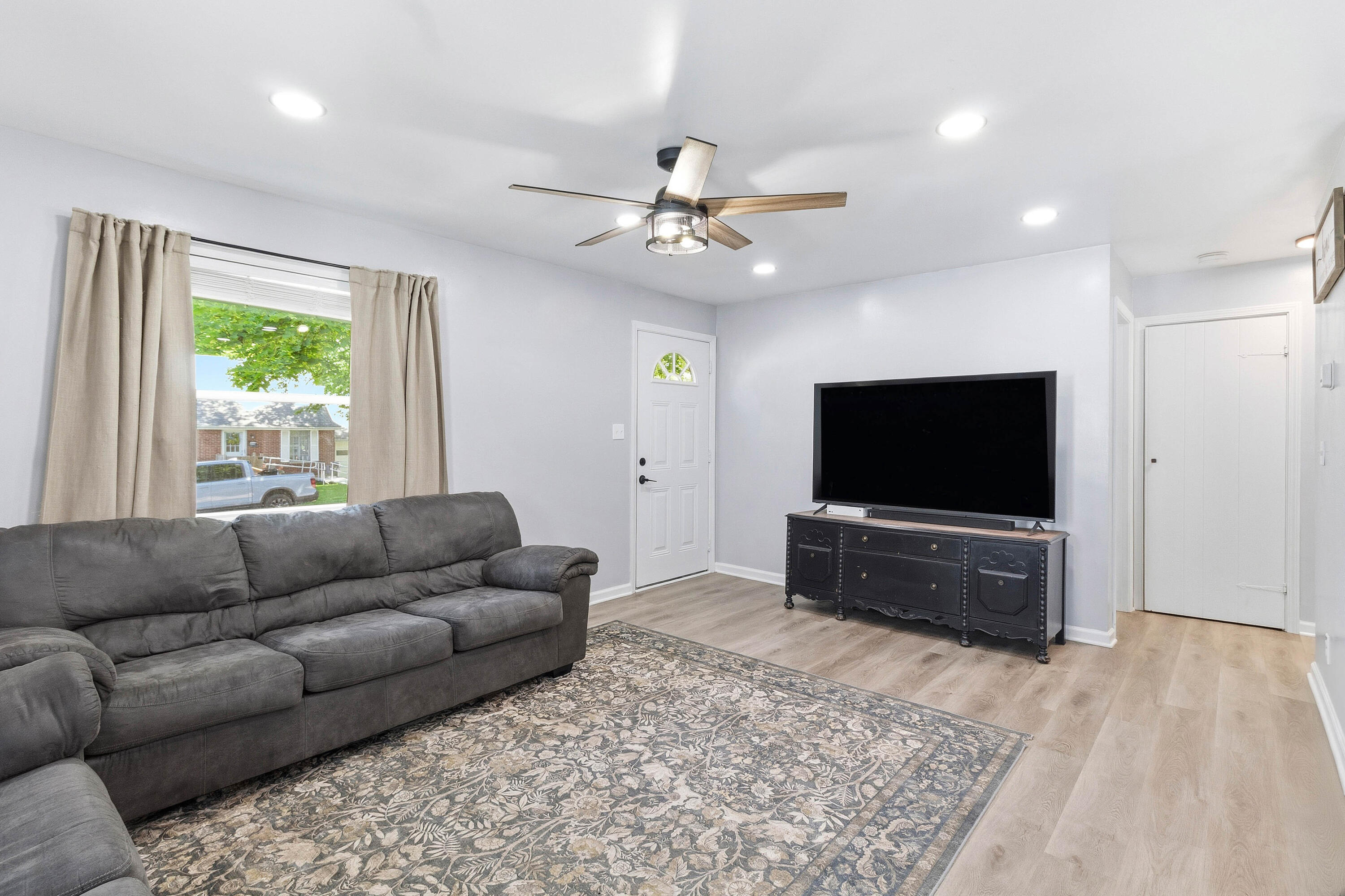 341 Henry Street, Urbana, Ohio 43078
