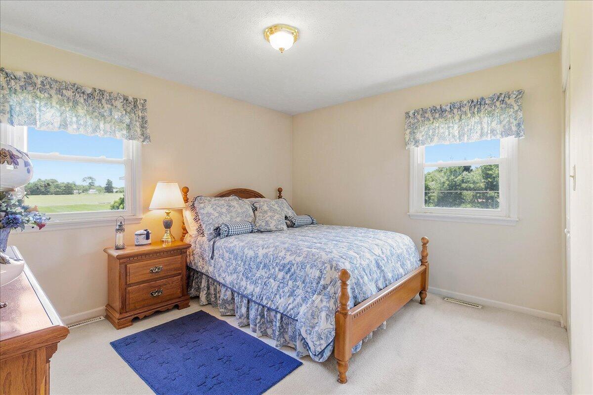 135 Dugan Road, Urbana, Ohio 43078