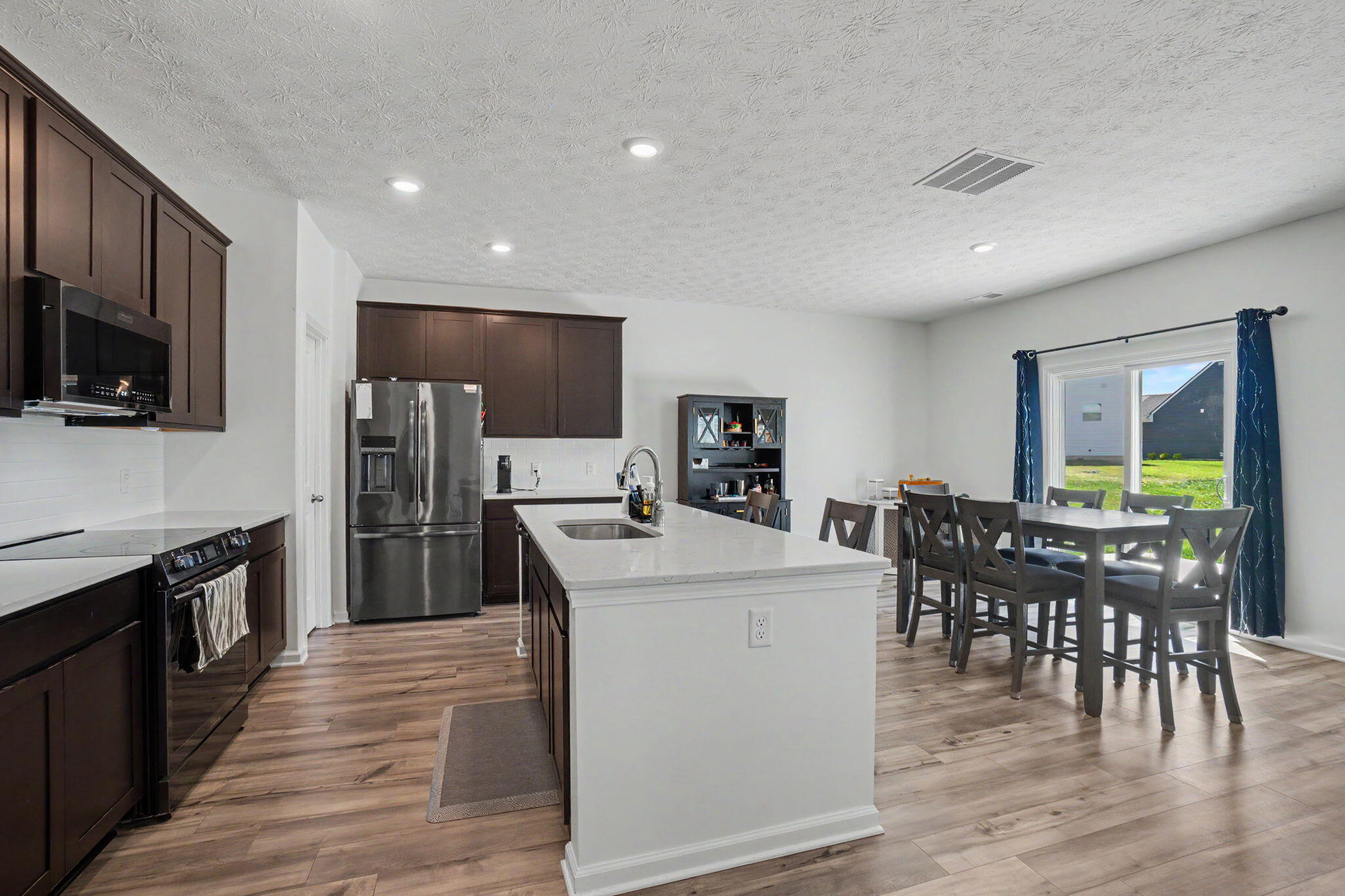 1513 Arrowhead Drive, Piqua, Ohio 45356